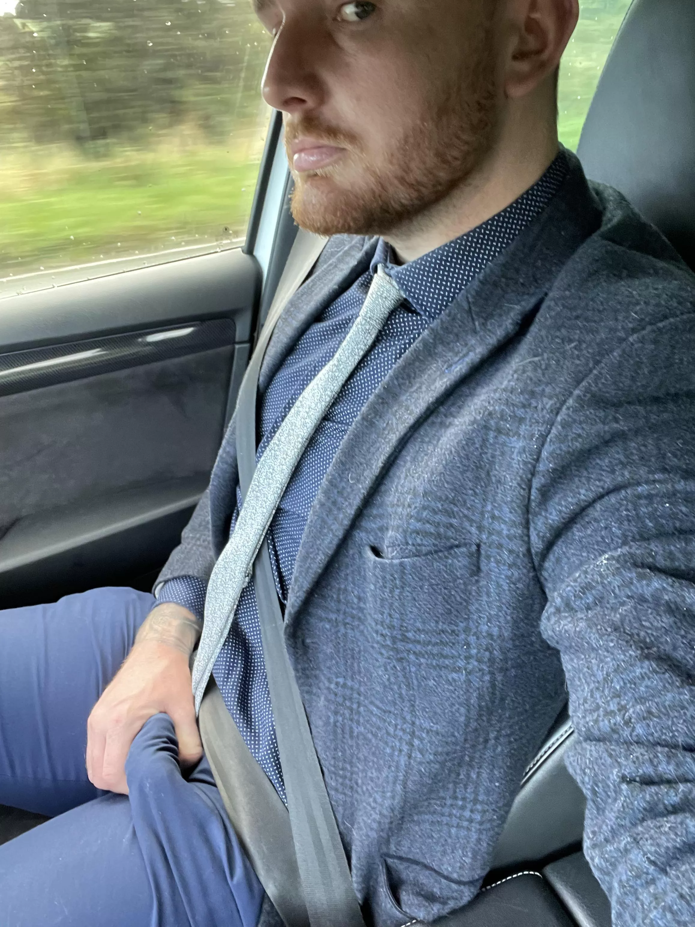 10 upvotes and the trousers are coming off in the carâ€¦