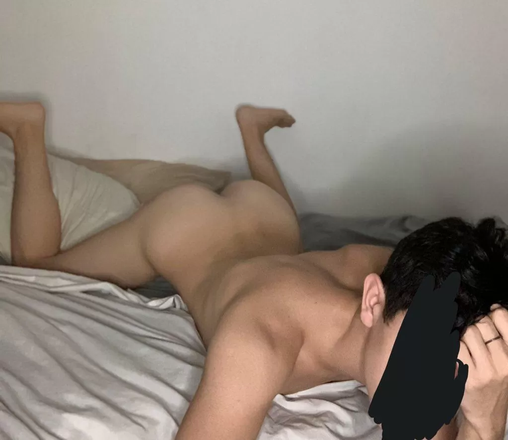 [19] Am I submissive and breedable?