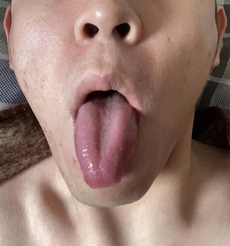 19. Dm me if youâ€™re into doing ahegao