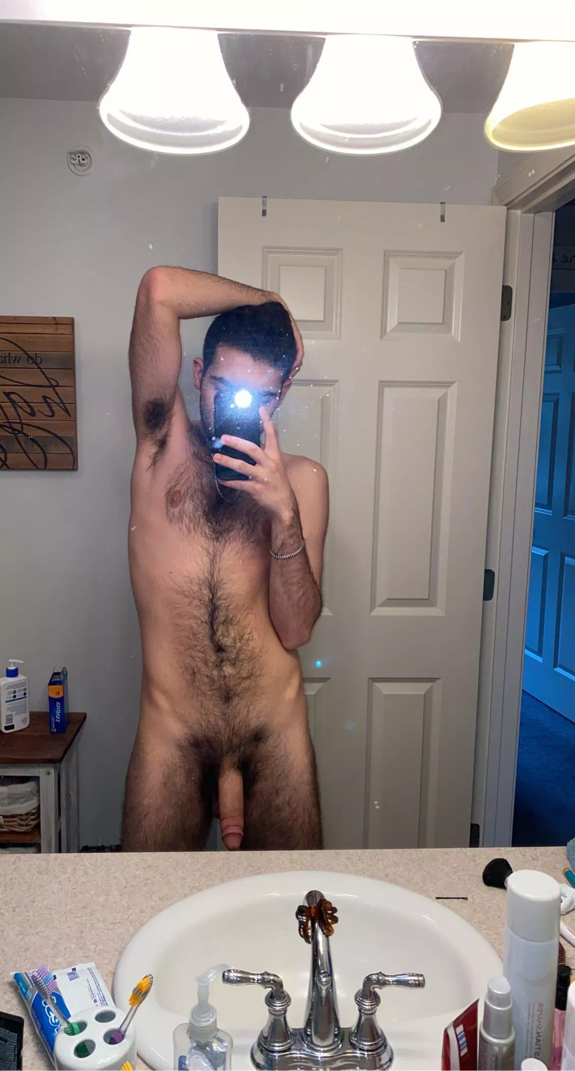 19 usa hairy horny come help me out