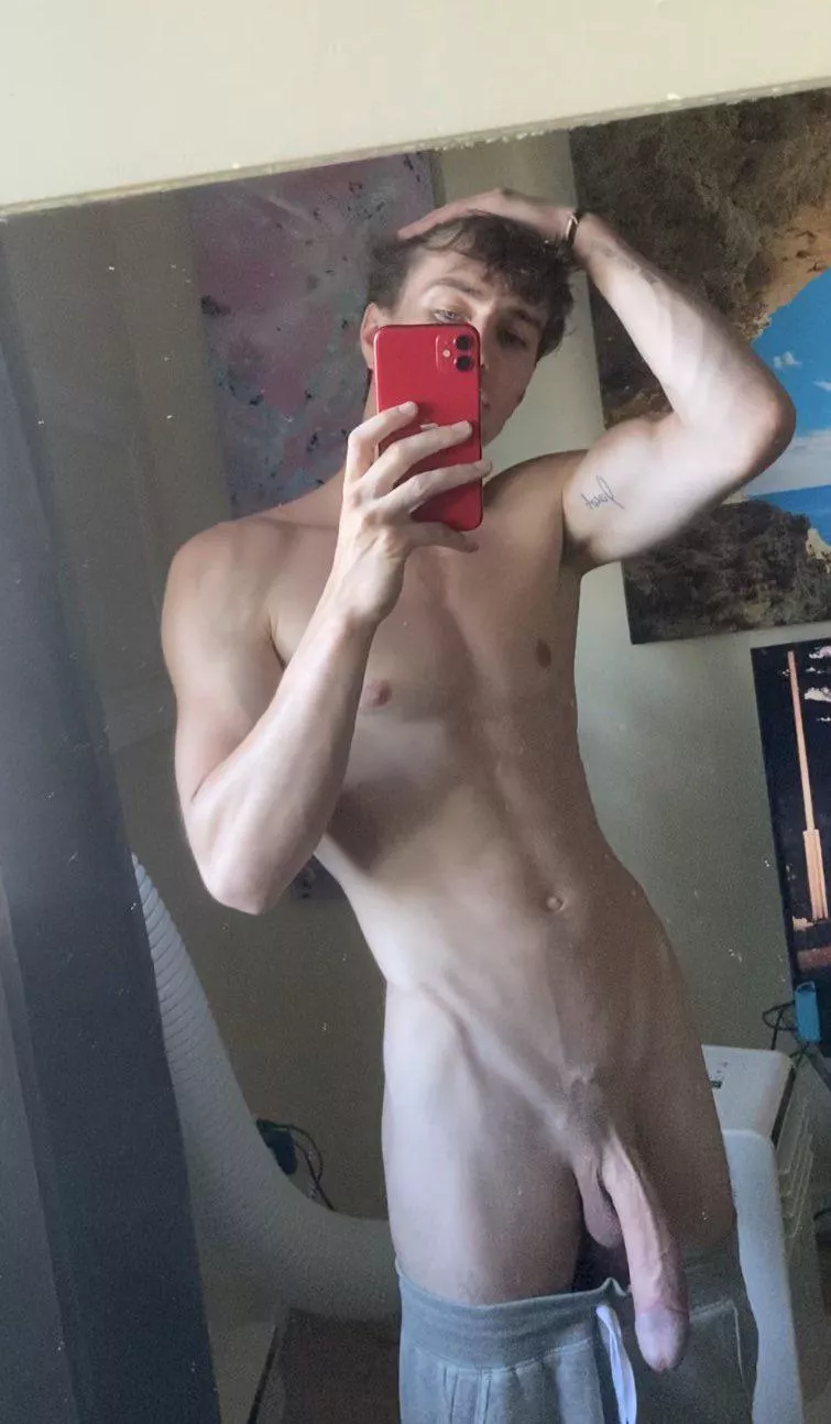 19 year old 10 inch BWC, testing on snap, kik, text, twitter, whatsapp, hmu if u want ur girl or anyone tested, kik: noah_peterson84🙈🤪