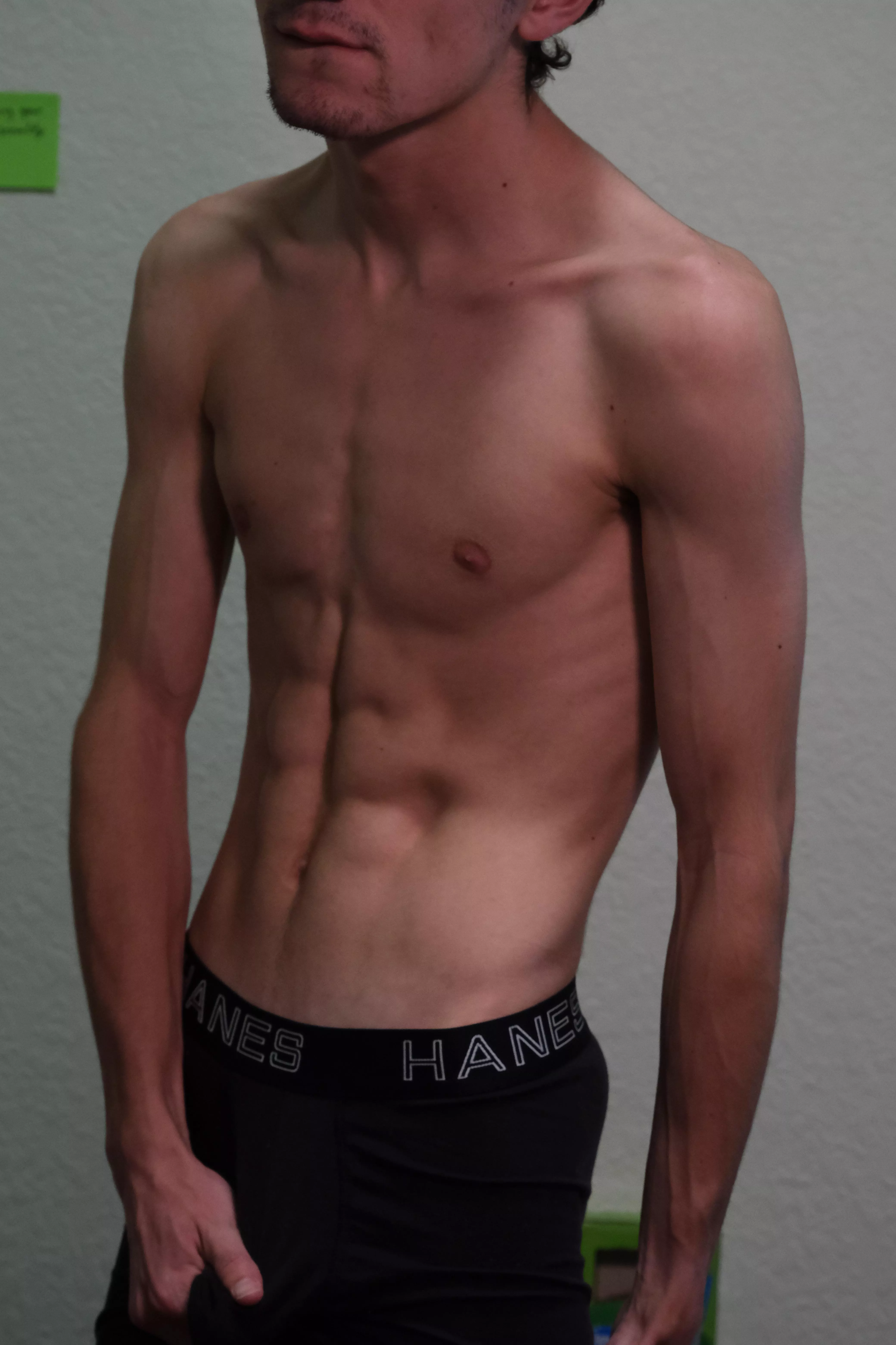 (19M) Someone come help me take these Hanes off ;)