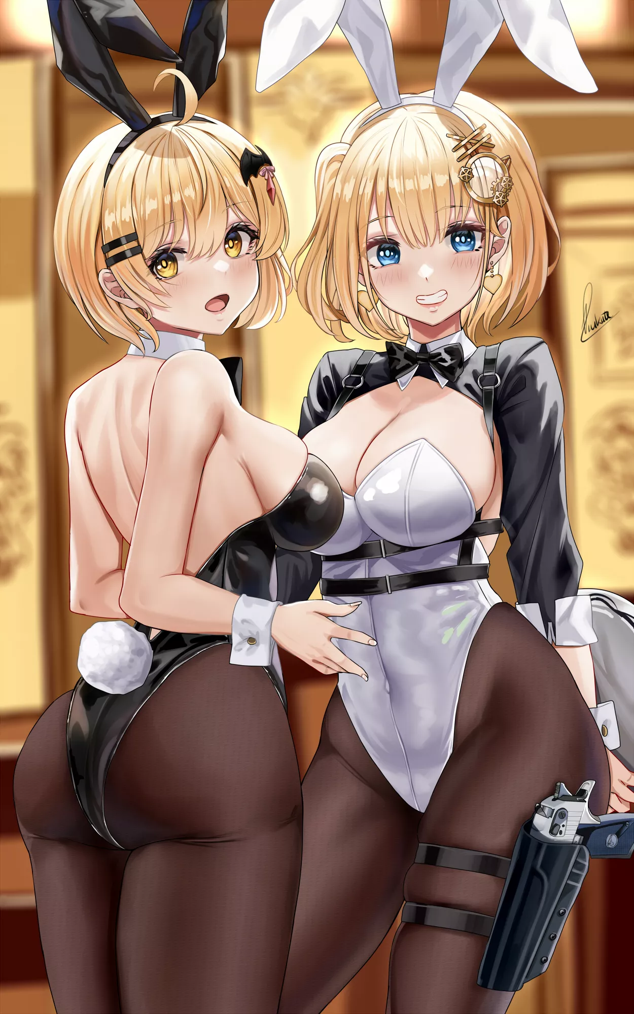 2 Sexy Bunnies [HoloLive]