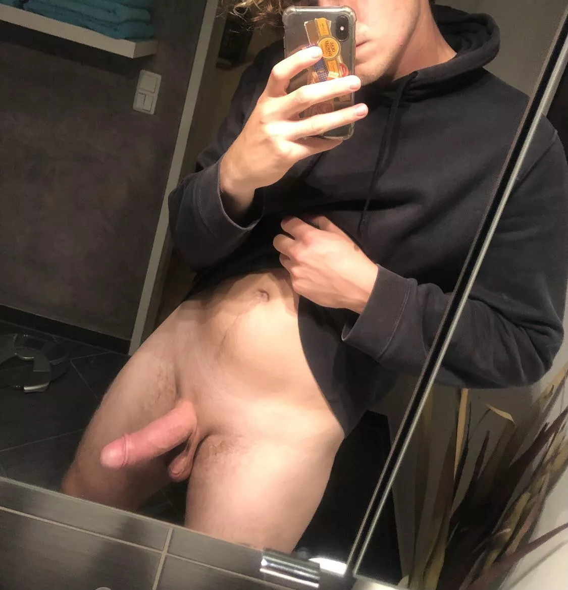 [20] Help me get hard