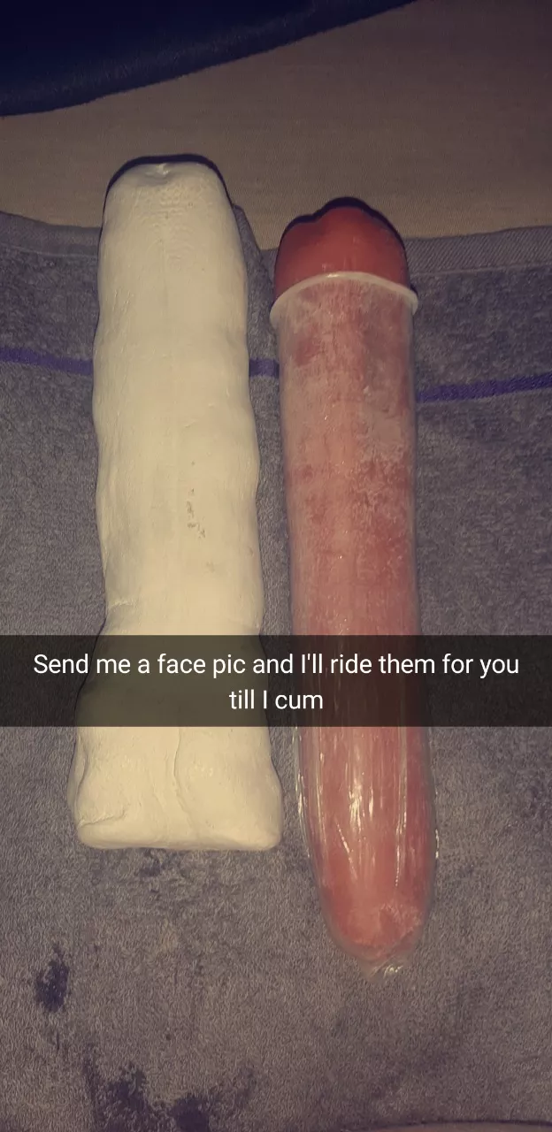 23 fucking my ass with a huge dildo, send face and I'll cum while riding it, be slim or fit from 18 to 30, my snap is adhus198