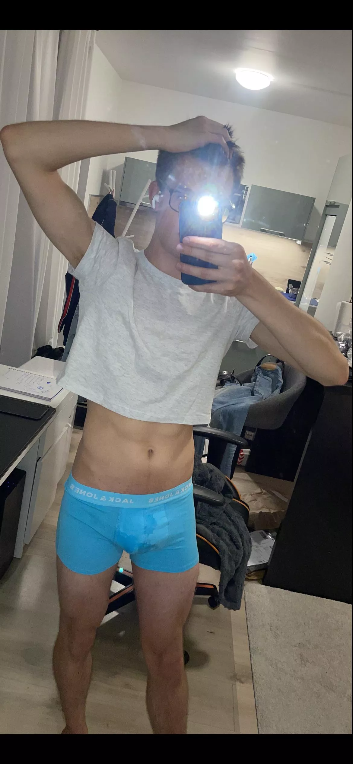 [23] I feel slutty while wearing my crop top.