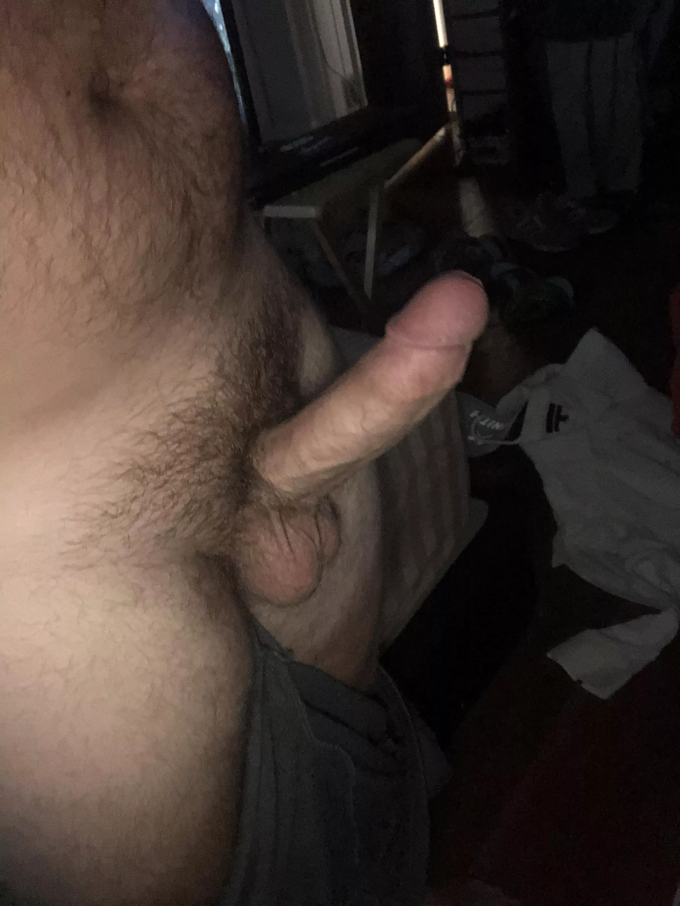 23 mâ€¦let me know what you think! DMs open