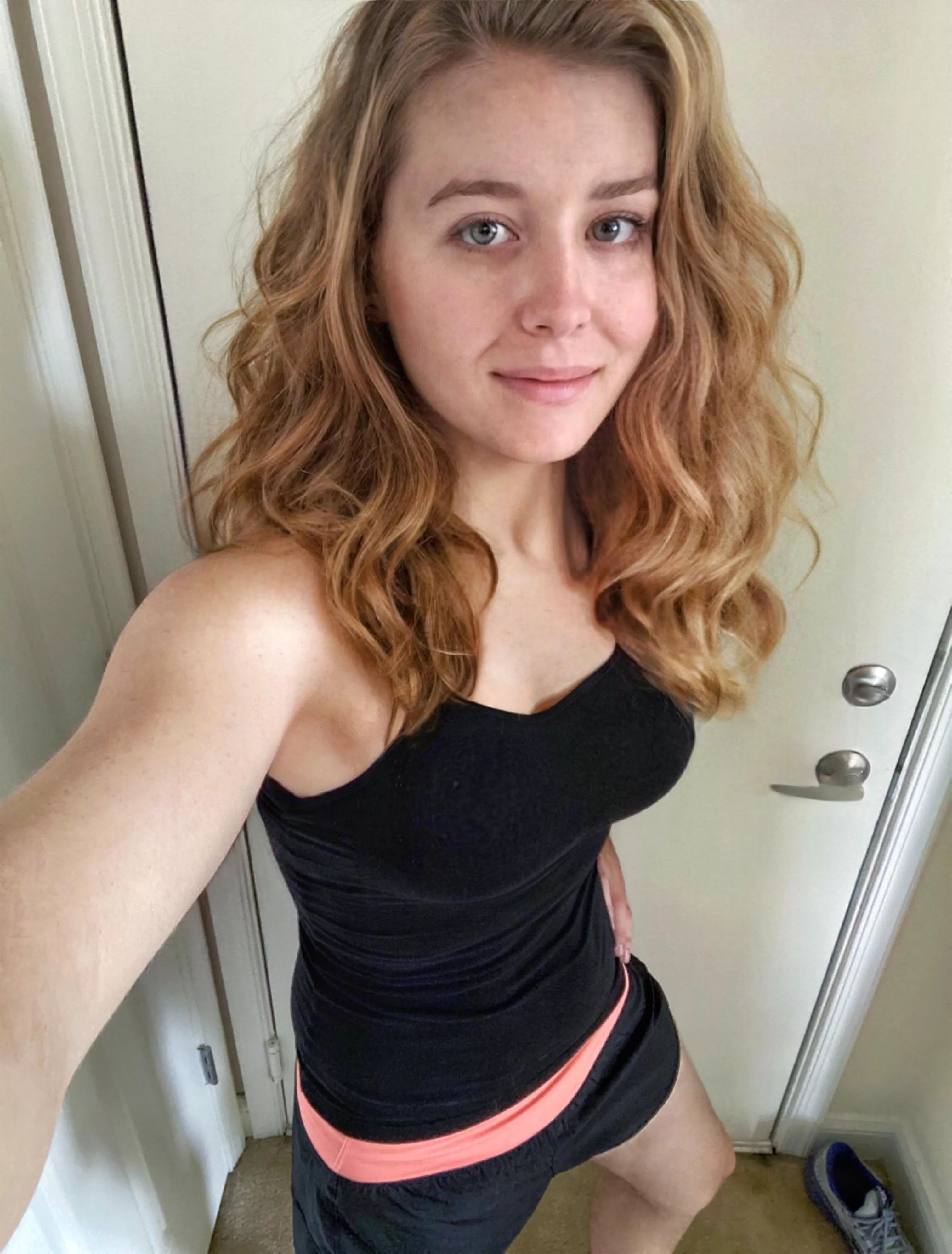 [23] please give me strength to work out ;-; iâ€™m so tired