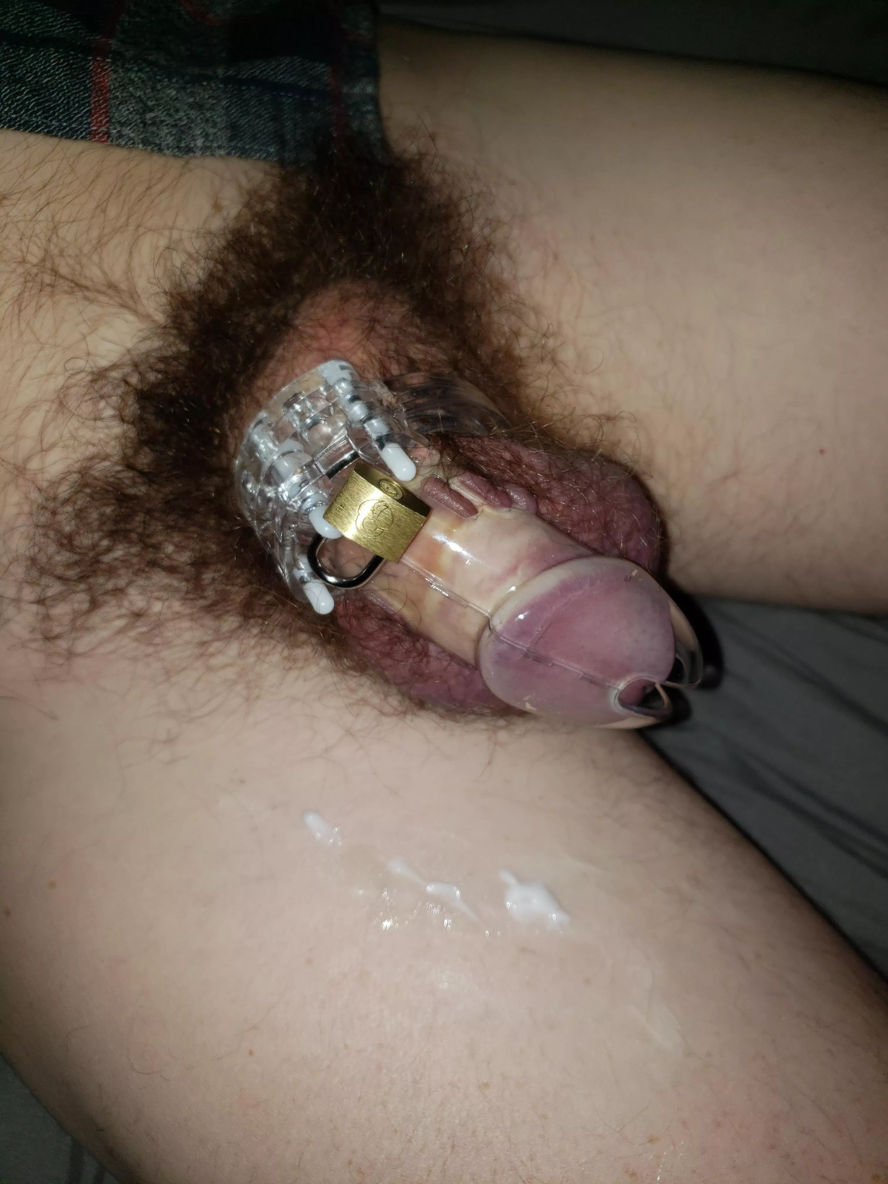 25m was able to cum with my cage