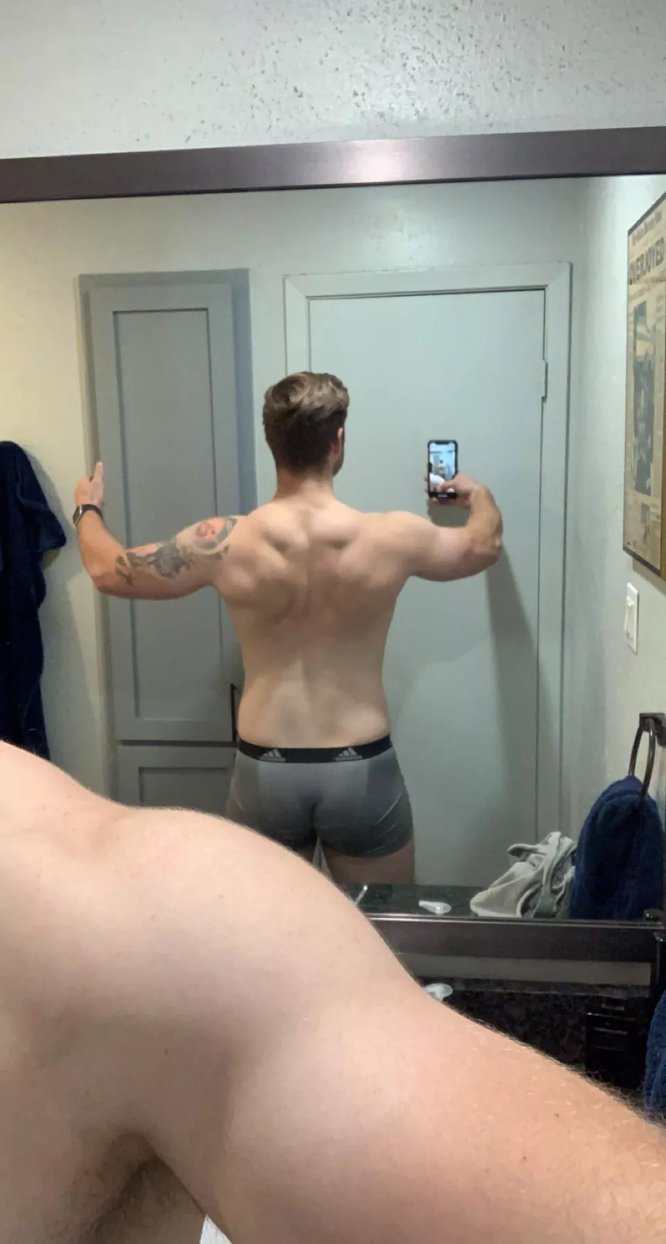 26 [m] back