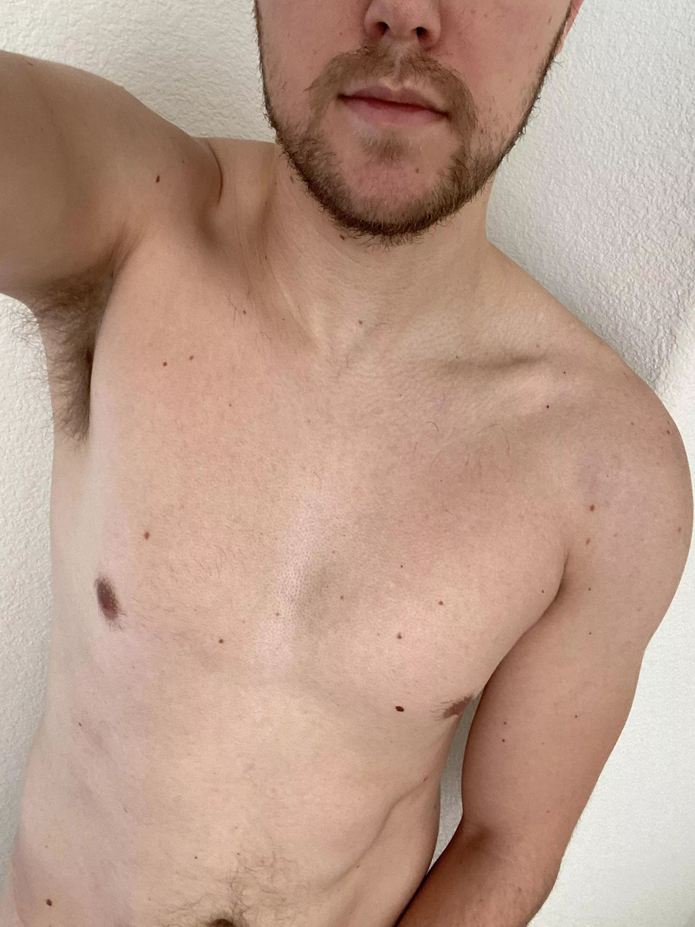 27 handsome small cock guy here. Looking to trade with guys that are bigger on snap