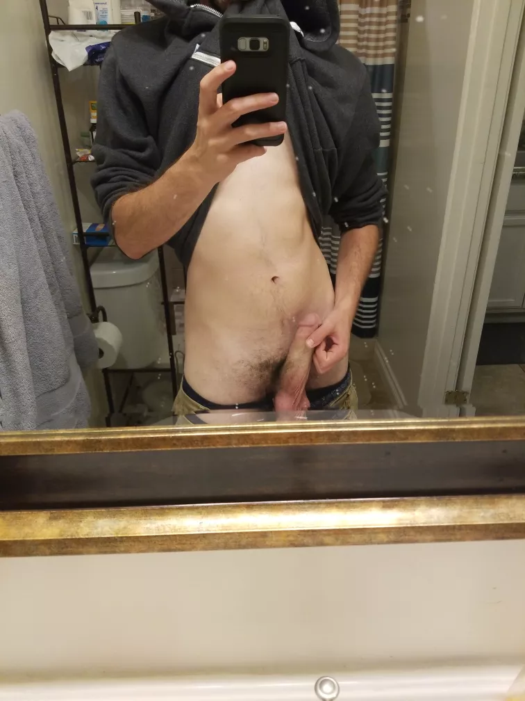 27m Experienced & Fit LA bull looking to spoil some lovely hotwives ðŸ˜ˆ