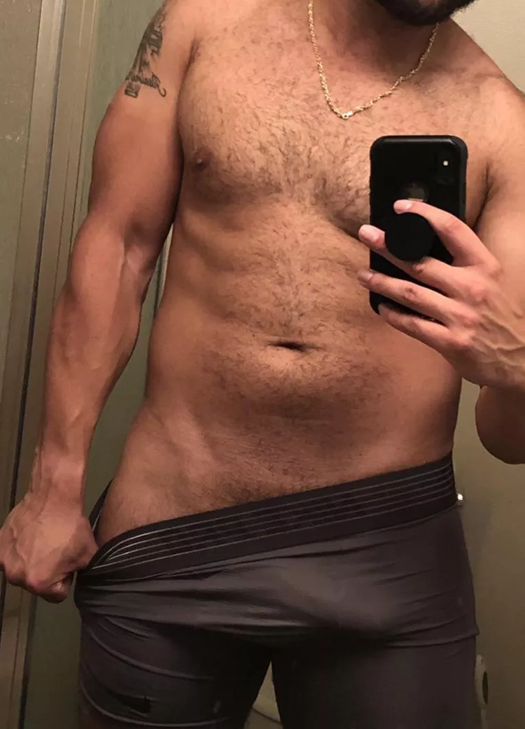 27M North LA Bull looking for a Hotwife