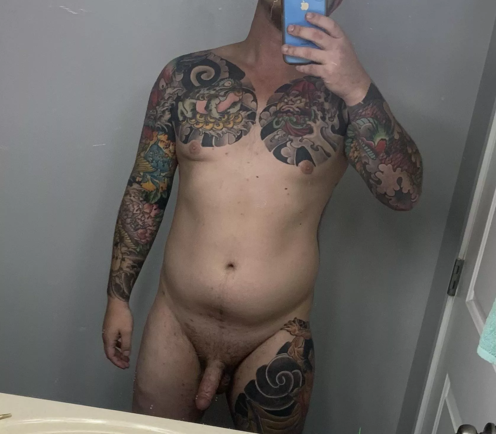 28(m) nothin special just a lot of tattoos