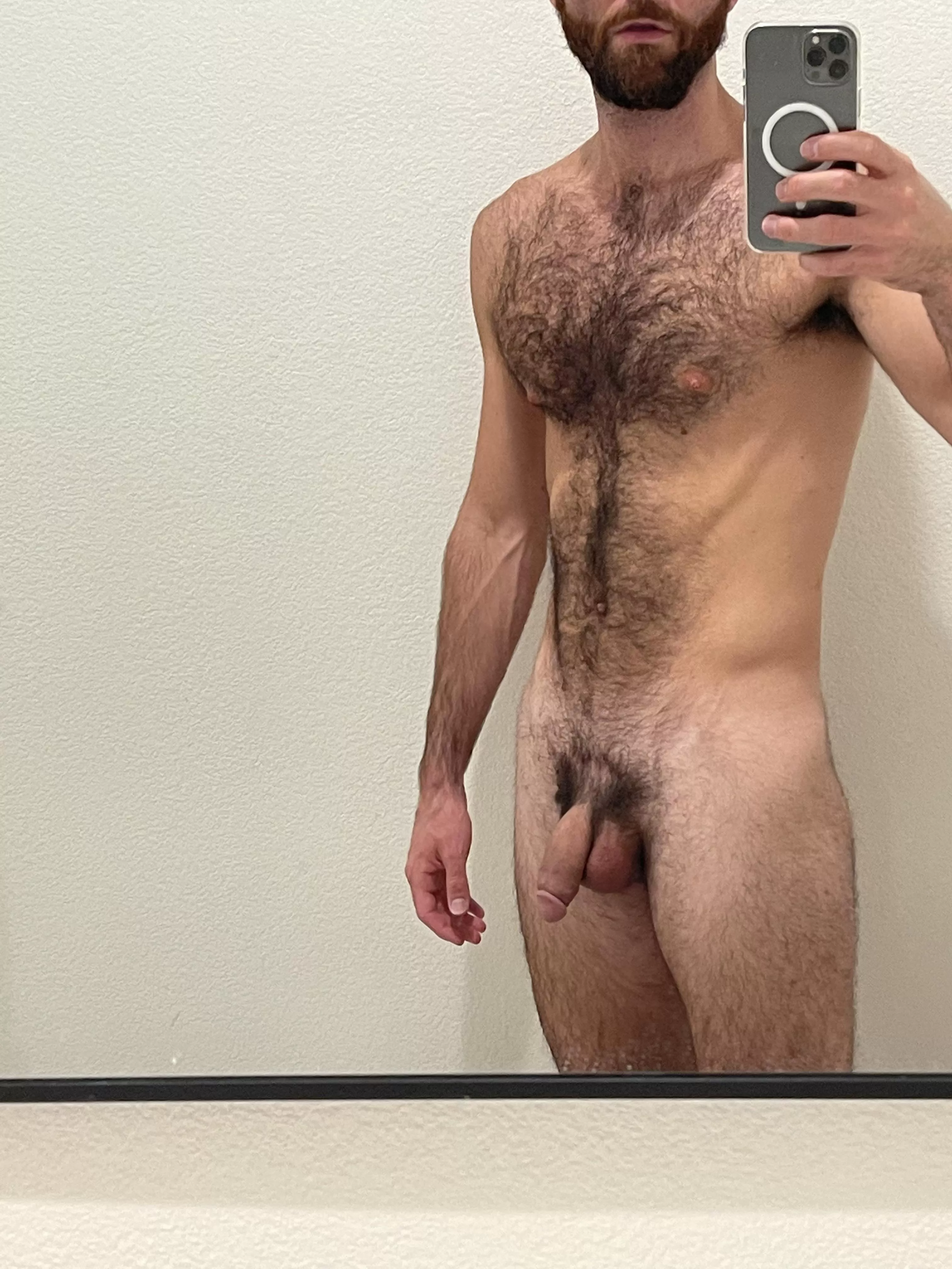 29, 6â€™0, 165. Just an average hairy man