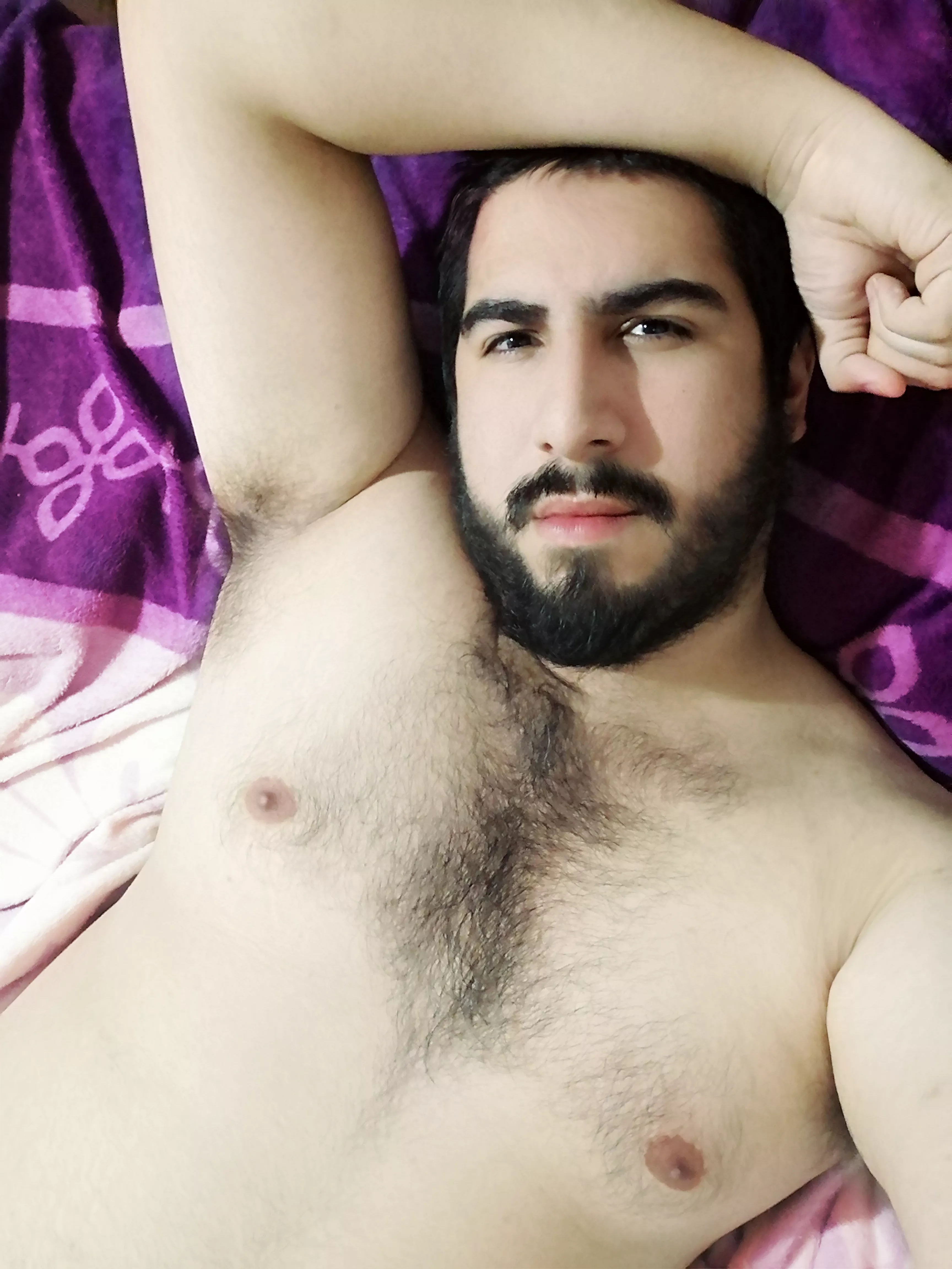 29M vers bottom looking for a relationship 🤗