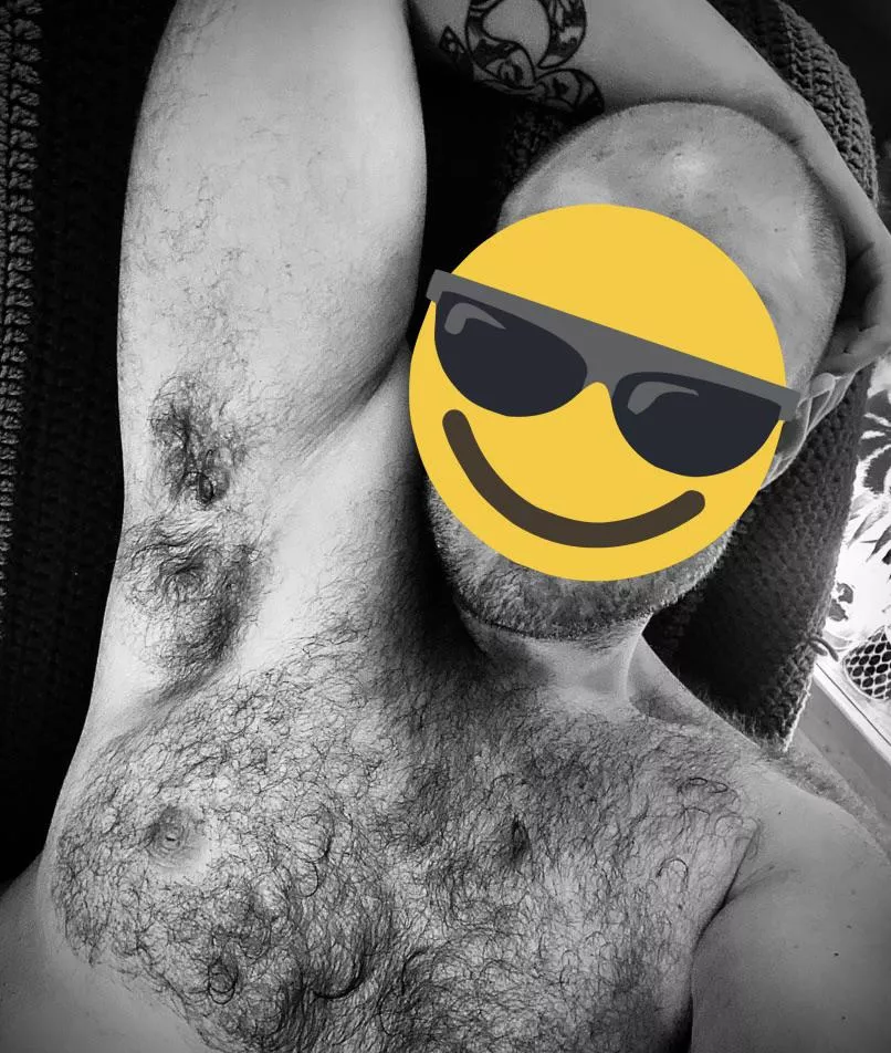 31m Full day of farm work & this daddy bear was soaked! The hot shower afterward was so relaxing!