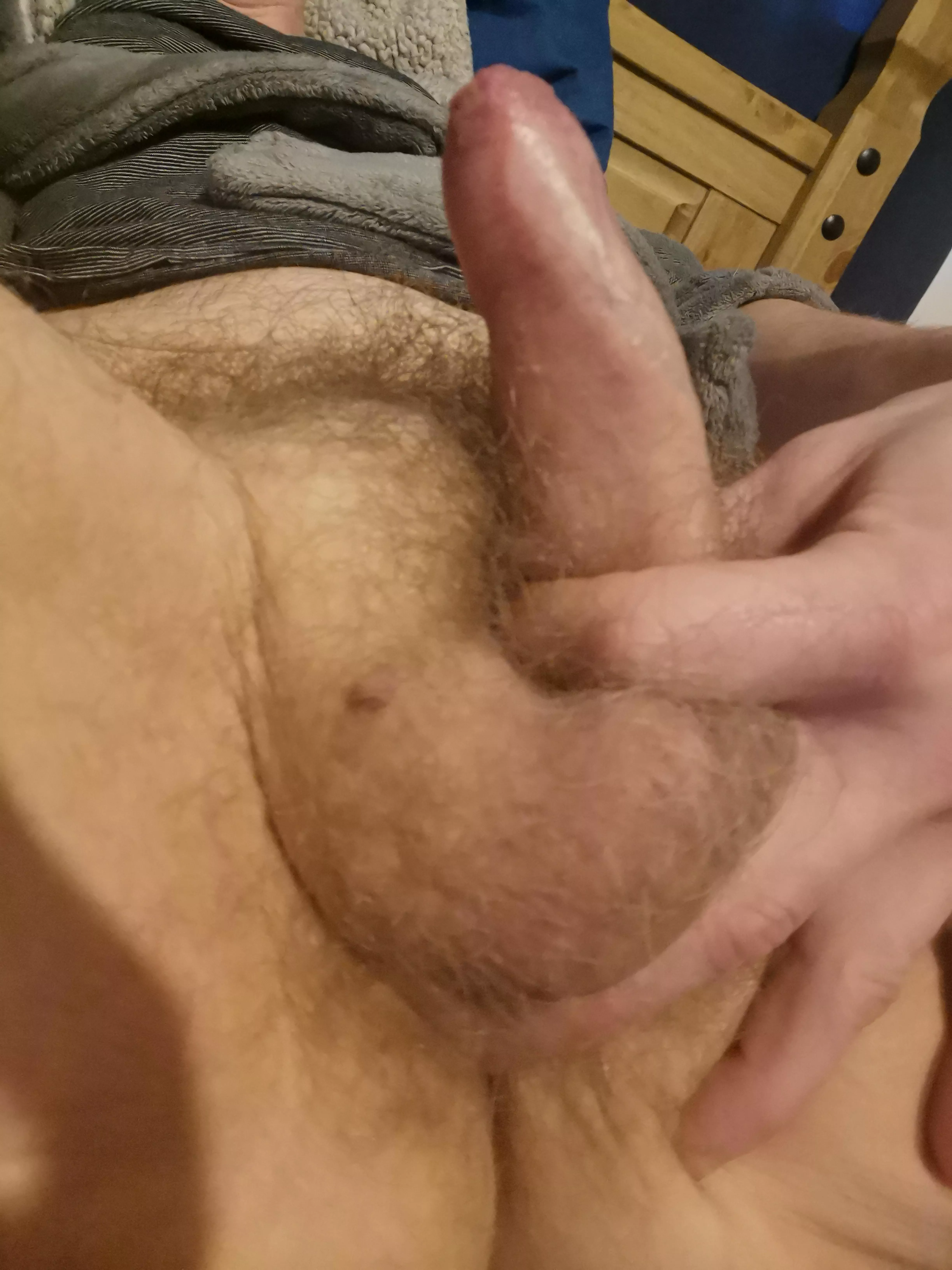 33 Bored n horny HMU