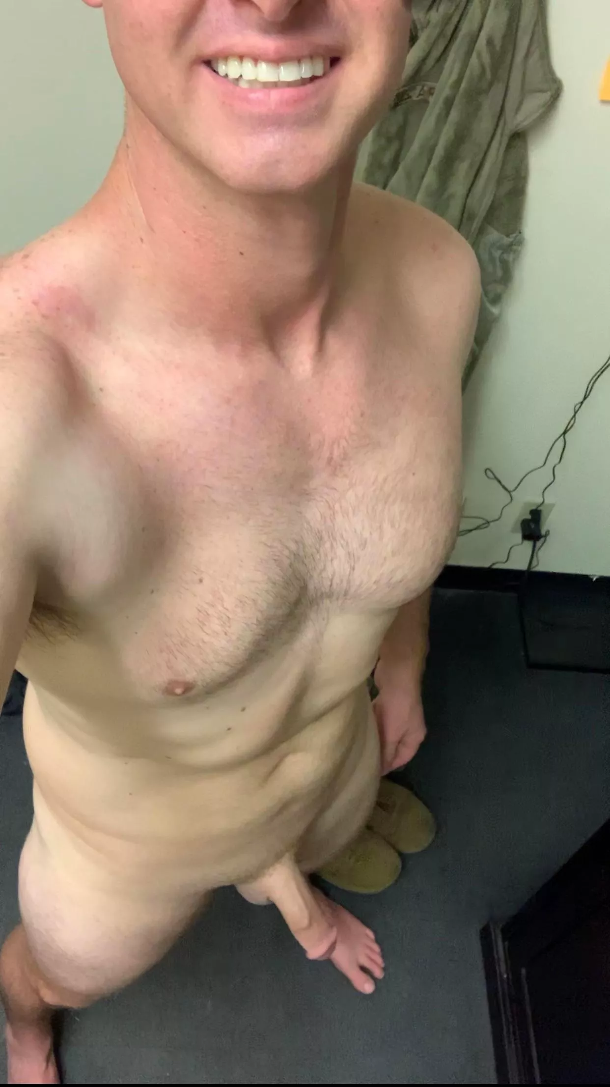 [36] Naked in the office again