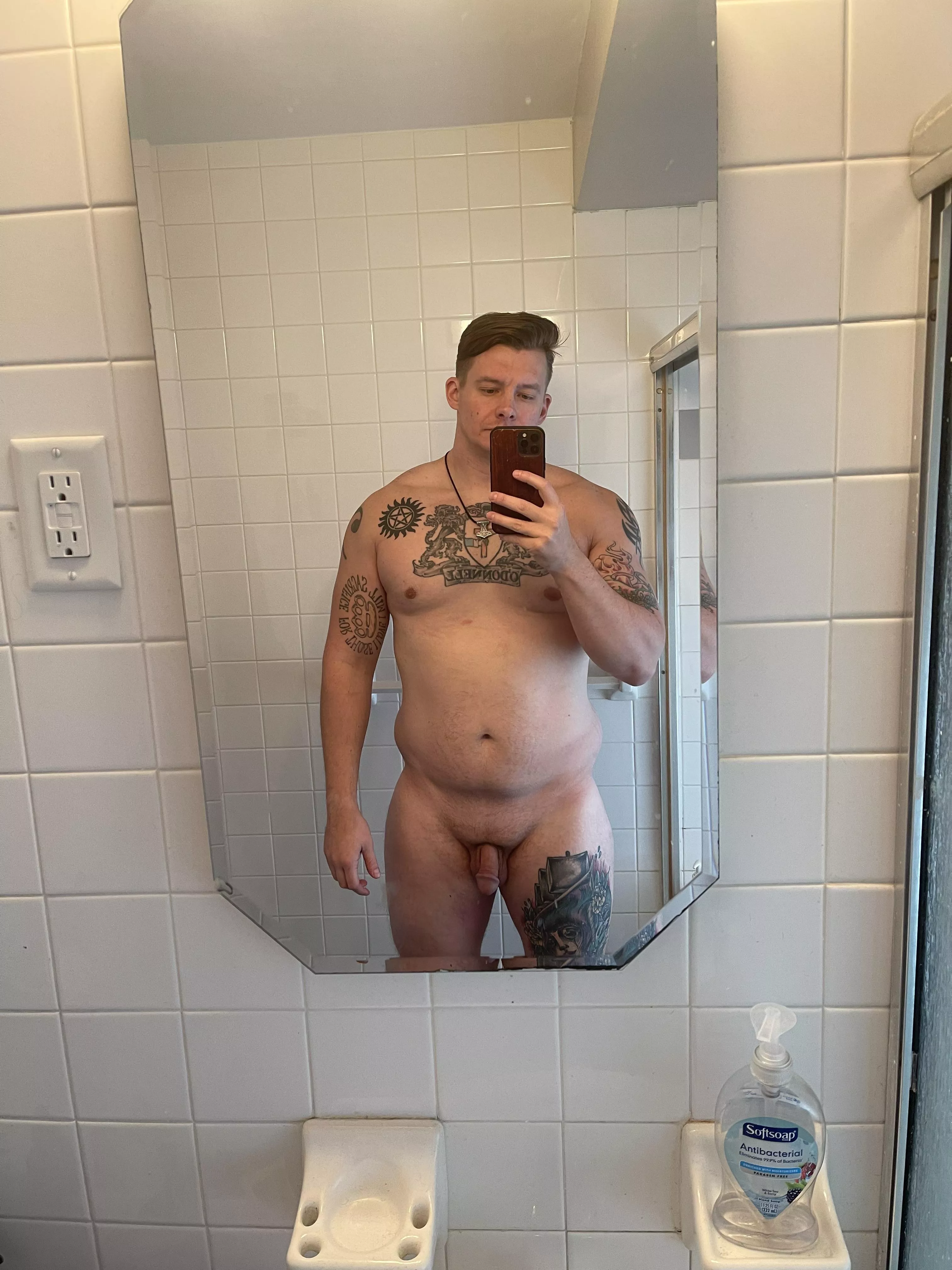 37m, 234lbs, 6ft . Havenâ€™t posted in a minute, not much has changed