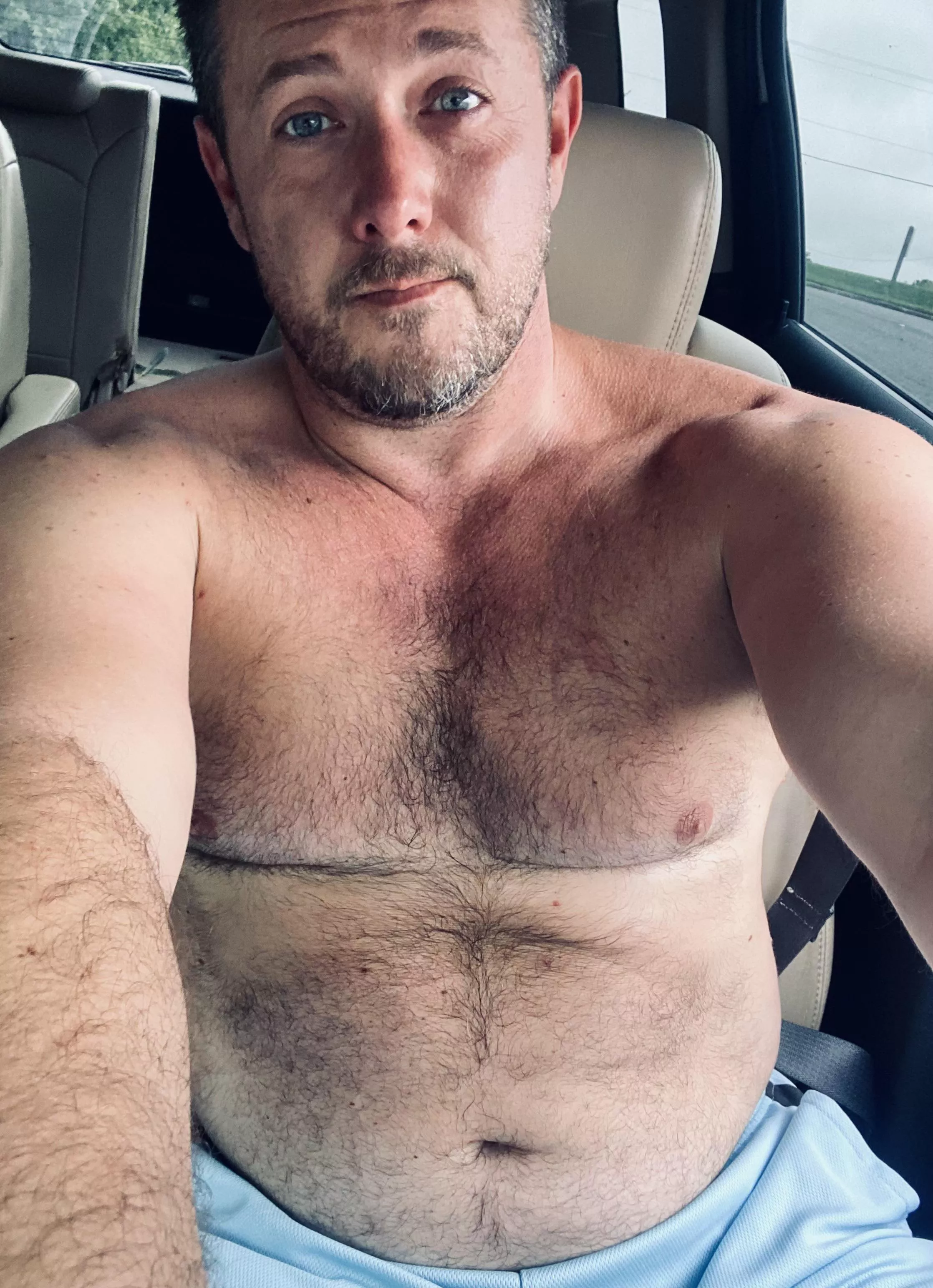 [39] Dad sweaty af from the gym!