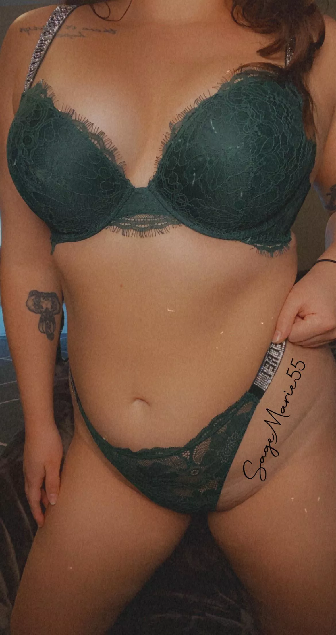 ðŸ’š4 DAYS LEFTðŸ’š [Selling] Buy One Get One Panties, $5 Orgasm or Workout add ons â€¢ $10 Cock Rate â€¢ Half Off Bras & Toys [kik] Sagemarie55