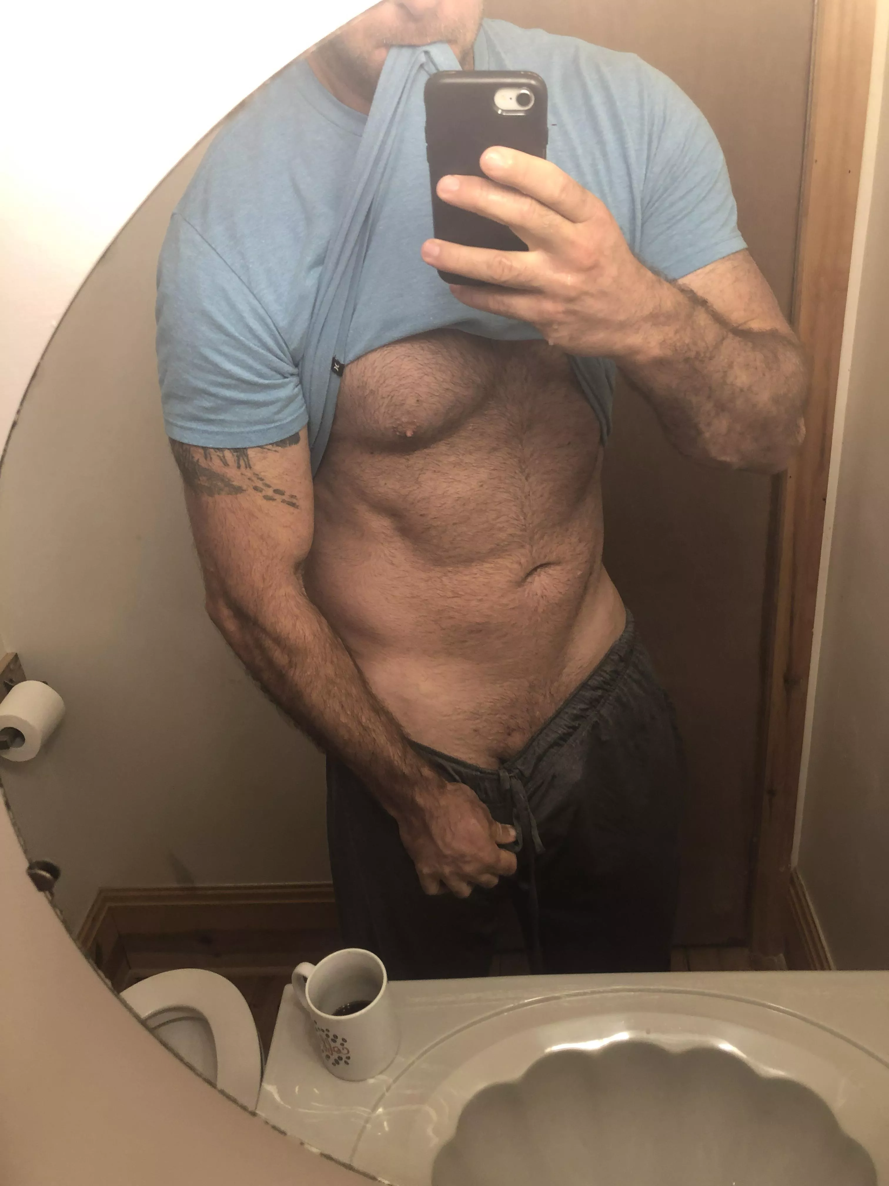 (40), 6â€™5 and 6.5:) come chat!