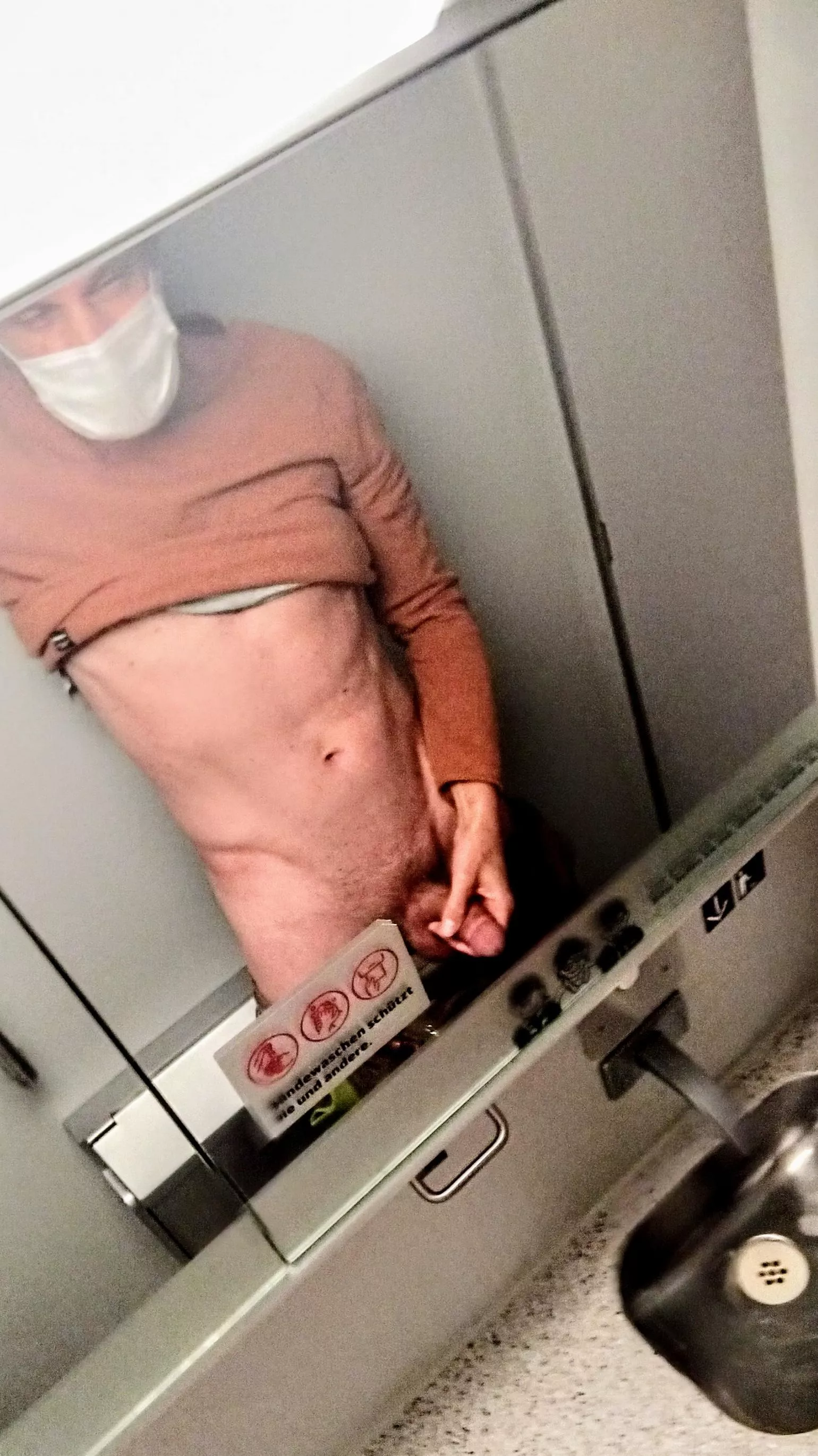 [43] Just a quick and dirty shot live from the train ðŸš†