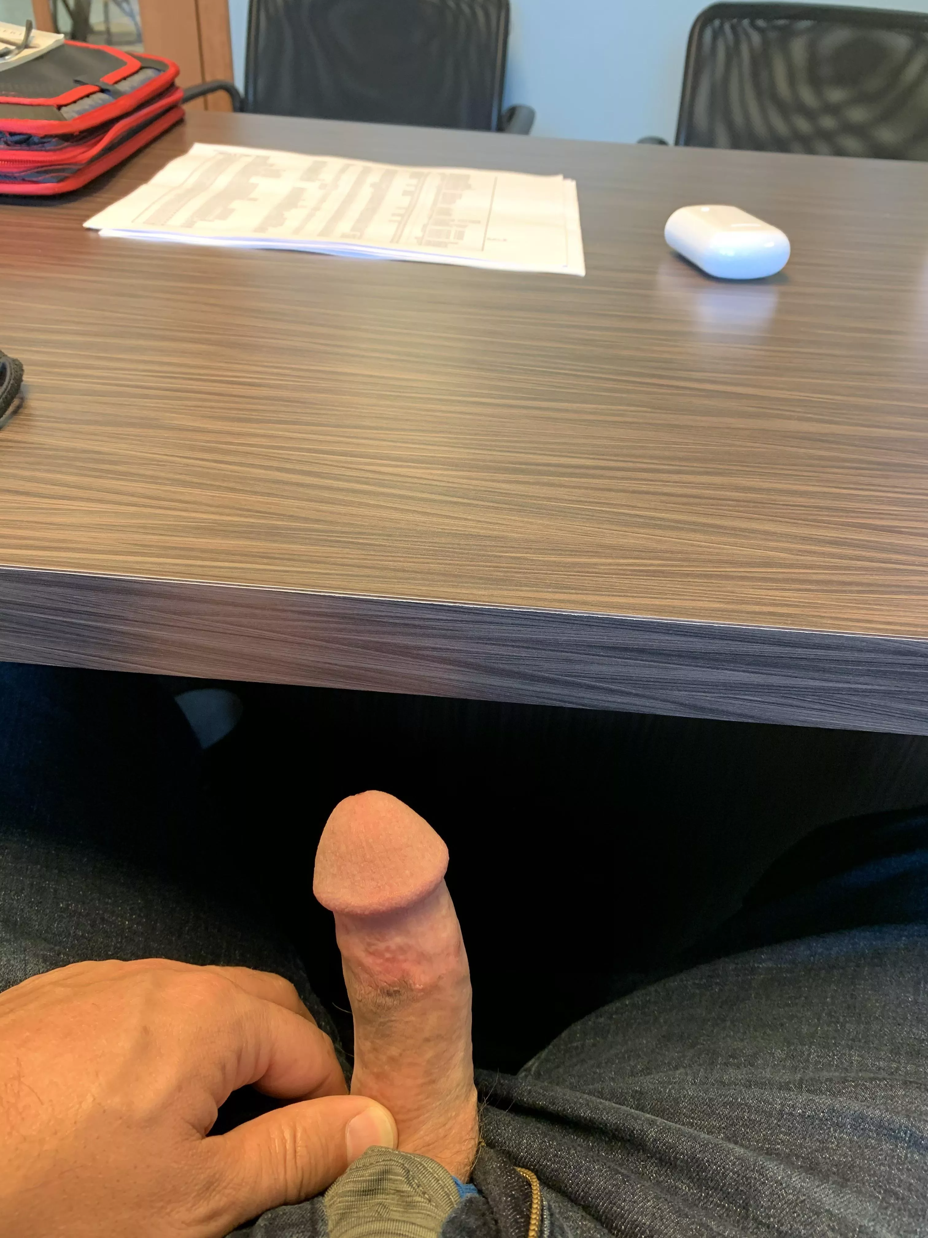 (43 M) Nothing like being horny at work!!! 😉