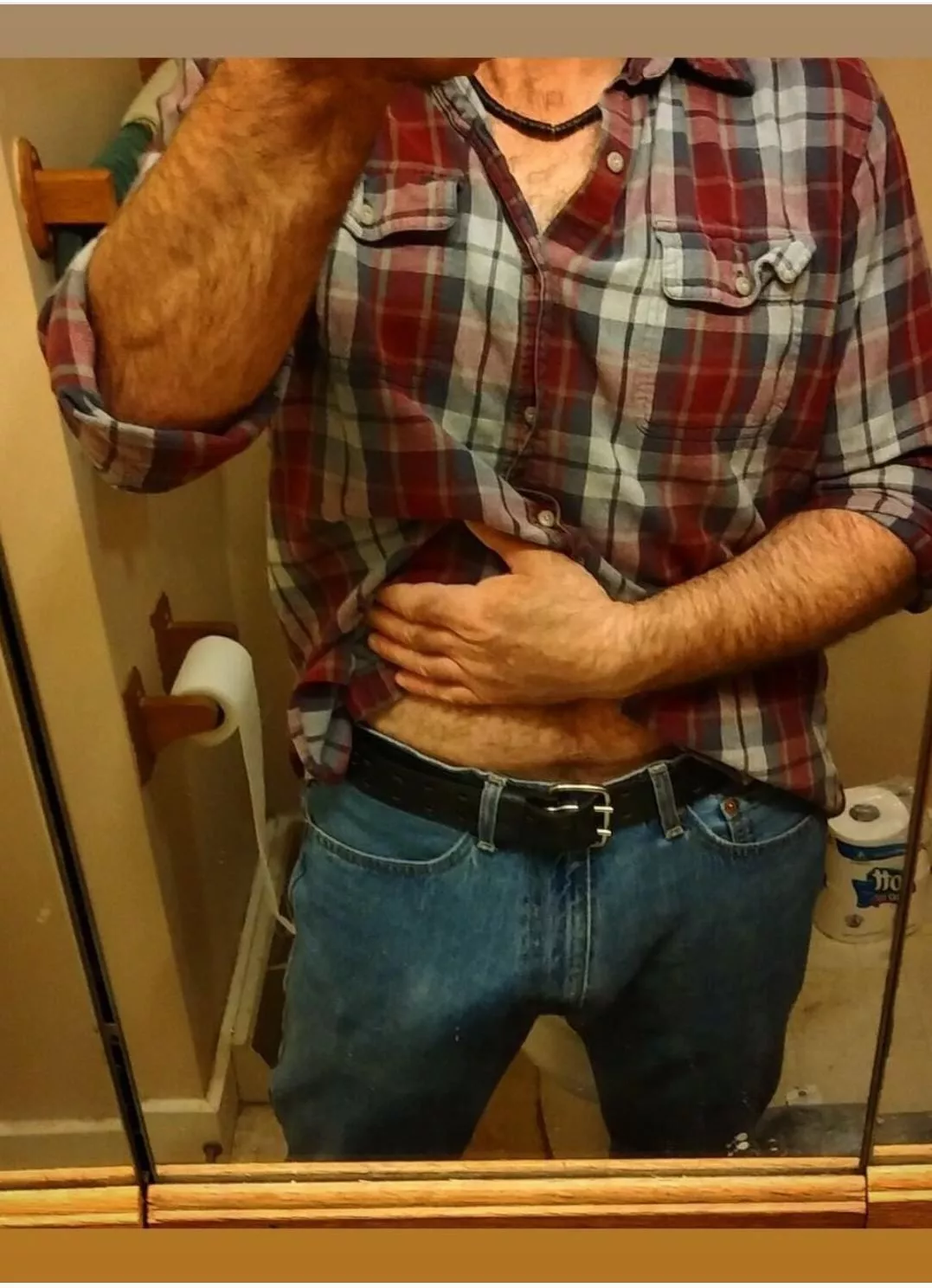 [50] Do these jeans make my ass look big?