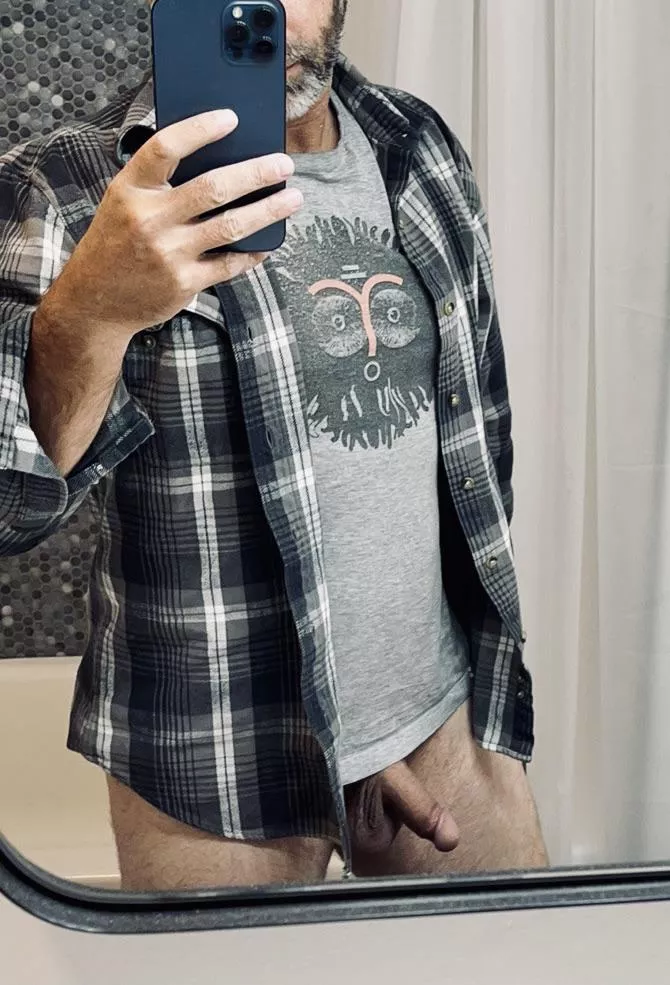 51. Flannel daddy.