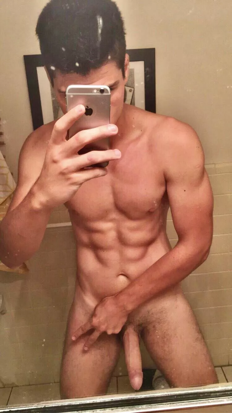 6â€™3 muscle stud