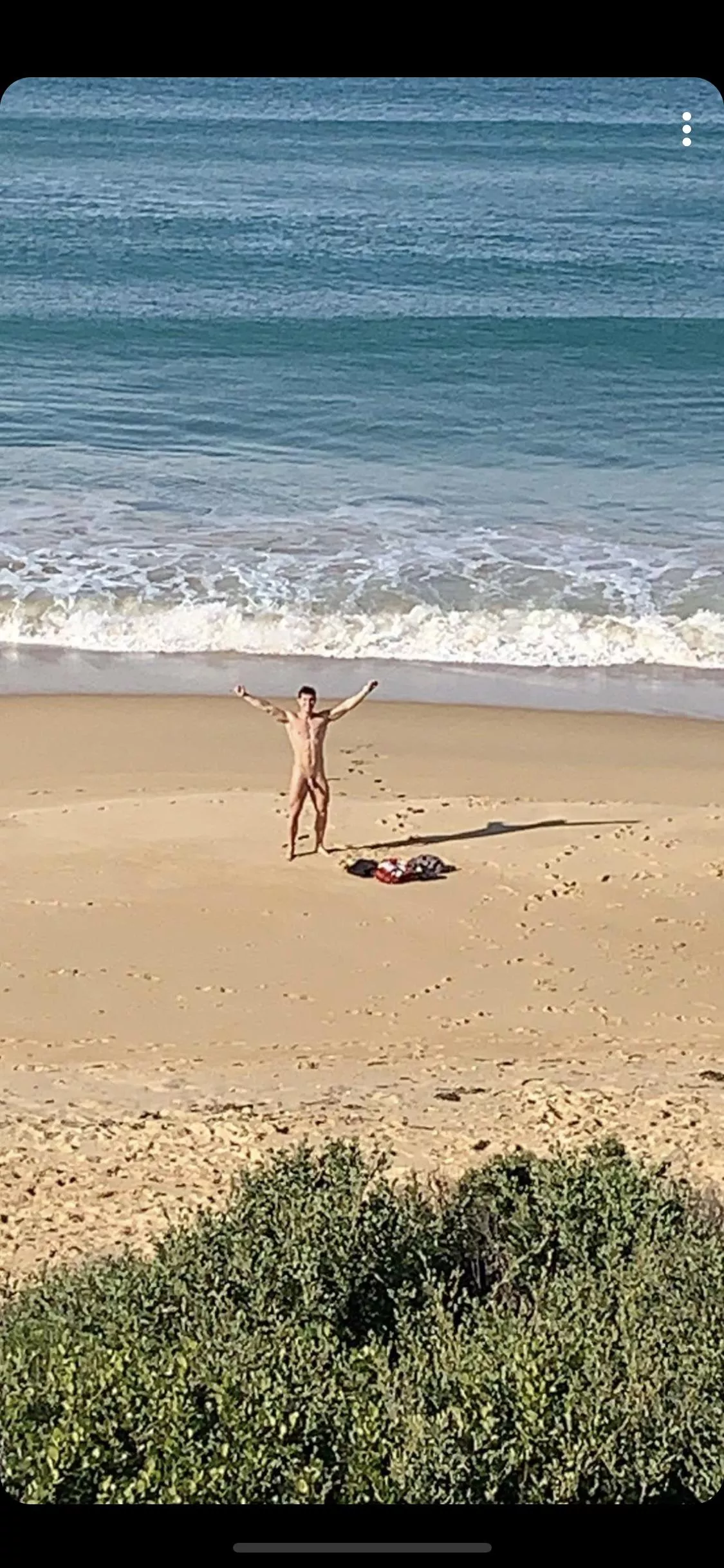 @ 90 Mile Beach. Random person taking a photo of me. 🔥