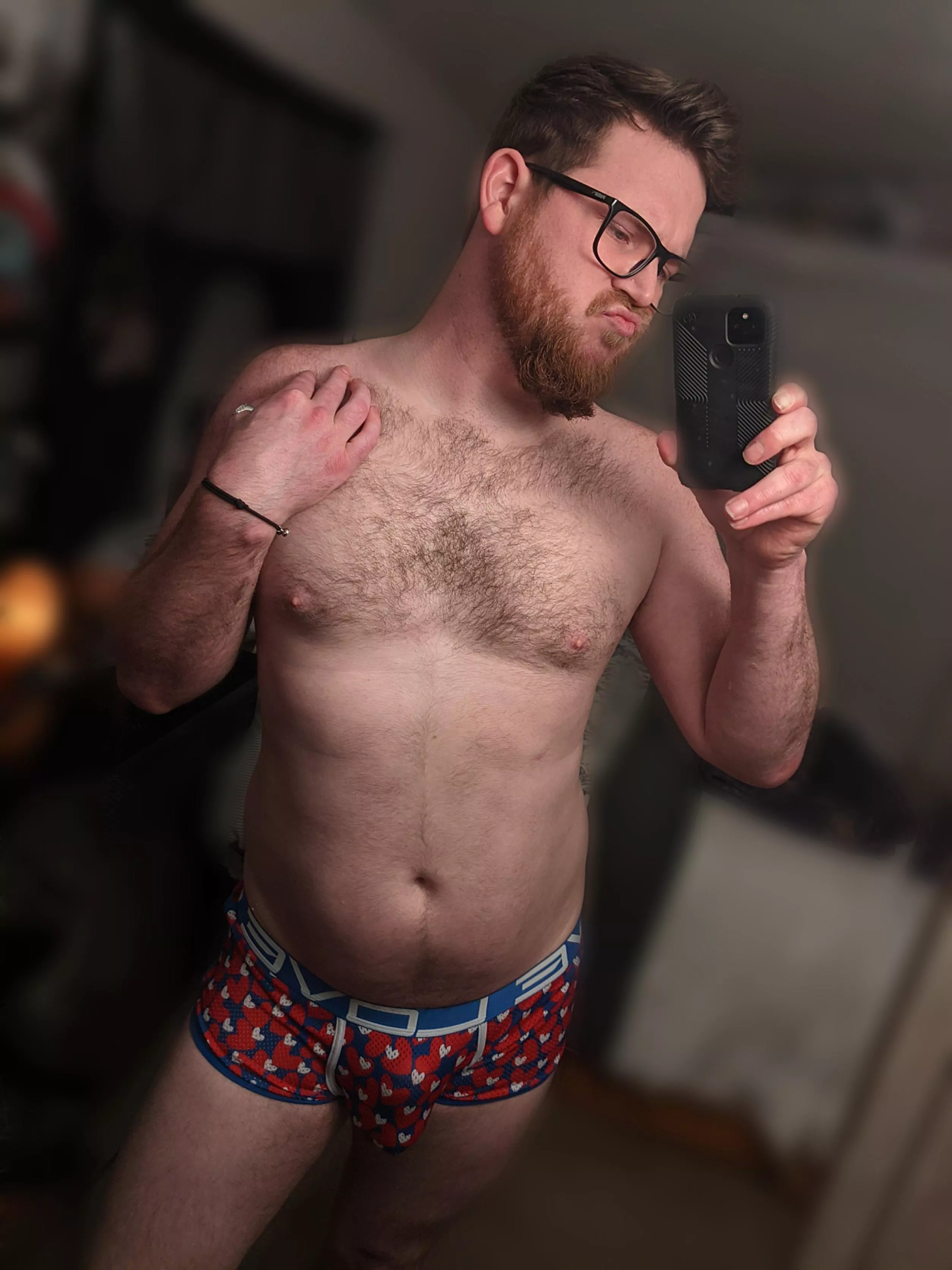 A Chubby Guy With His Bulge ðŸ† (self)