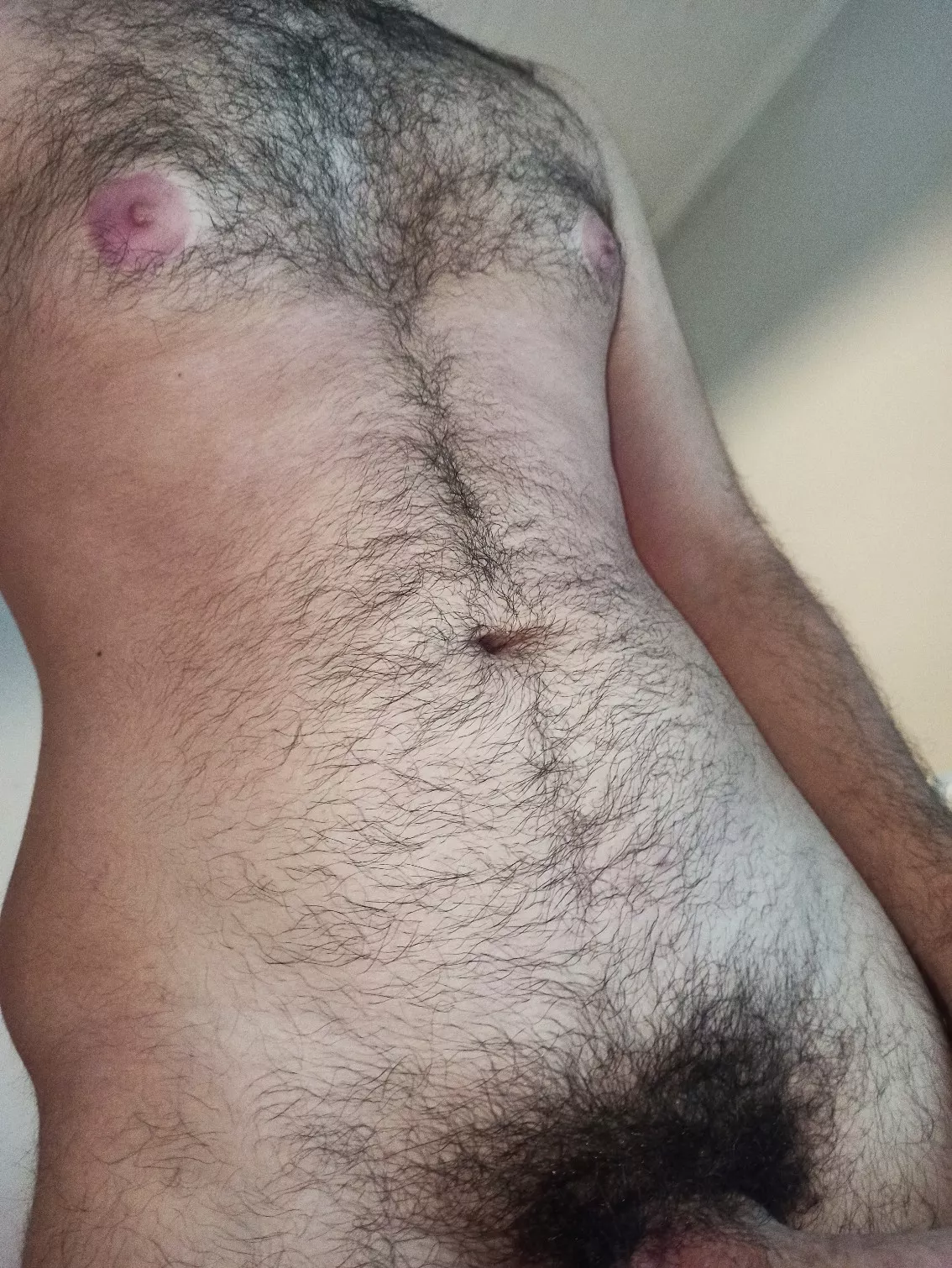 Advice to everyone: Never shave! Everyone looks sexier with body hair.