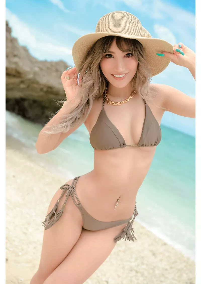 AIKA 👙