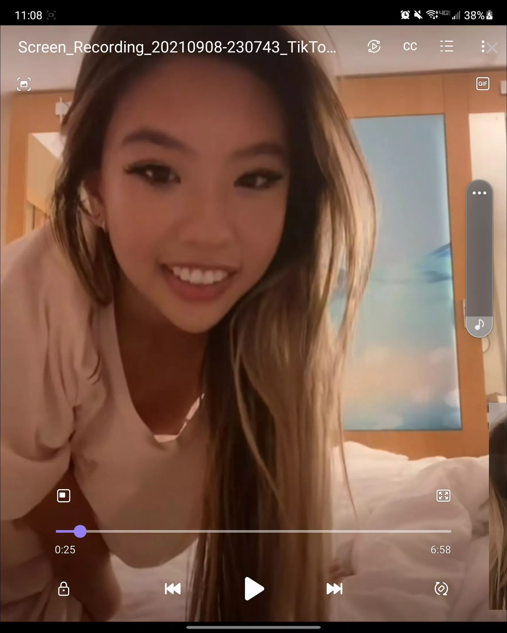 Ainsley. Ace live right now https://vm.tiktok.com/ZMR5nnSLF/