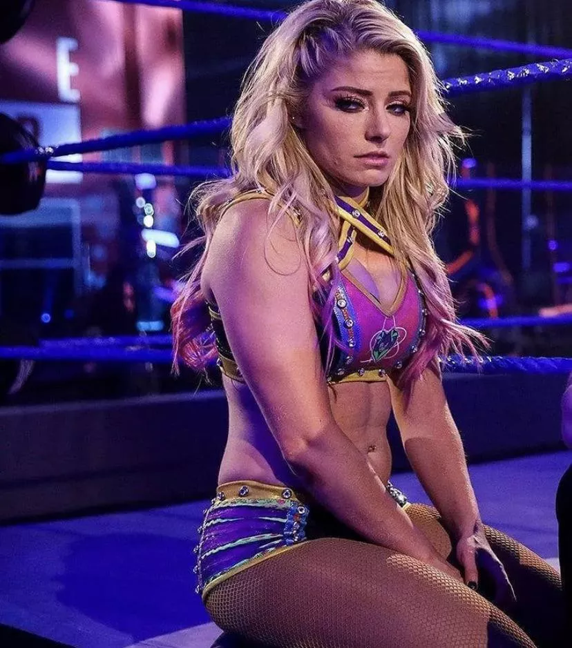 Alexa looks so sexy here