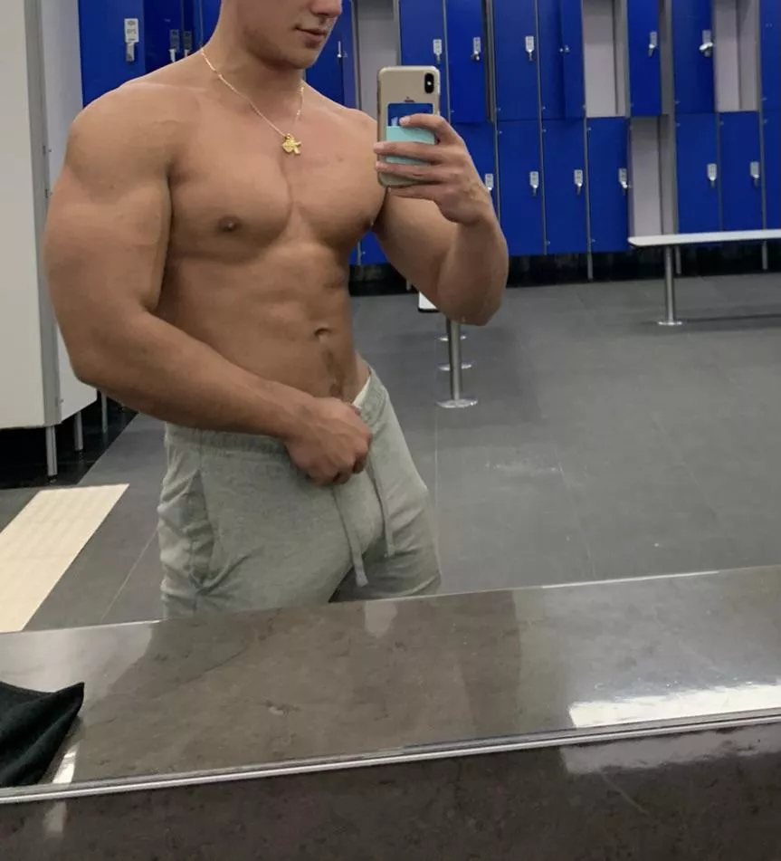 Alpha Greek in the locker room after a sweaty gym sesh (M18)