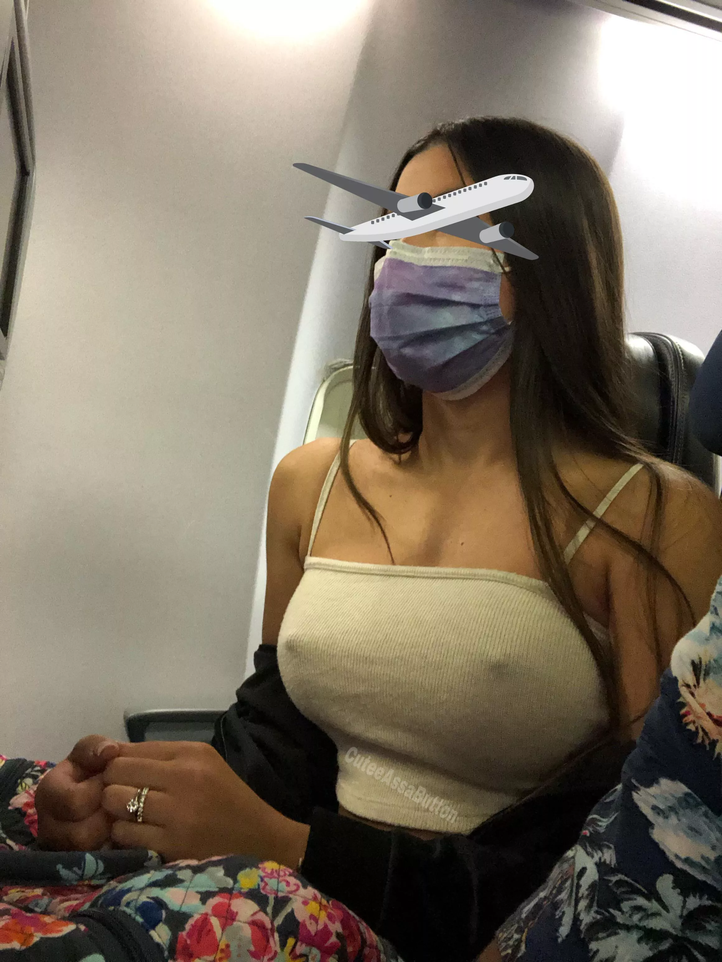 Always (f)ly bra- less in case of turbulence, itâ€™s the safer choice.