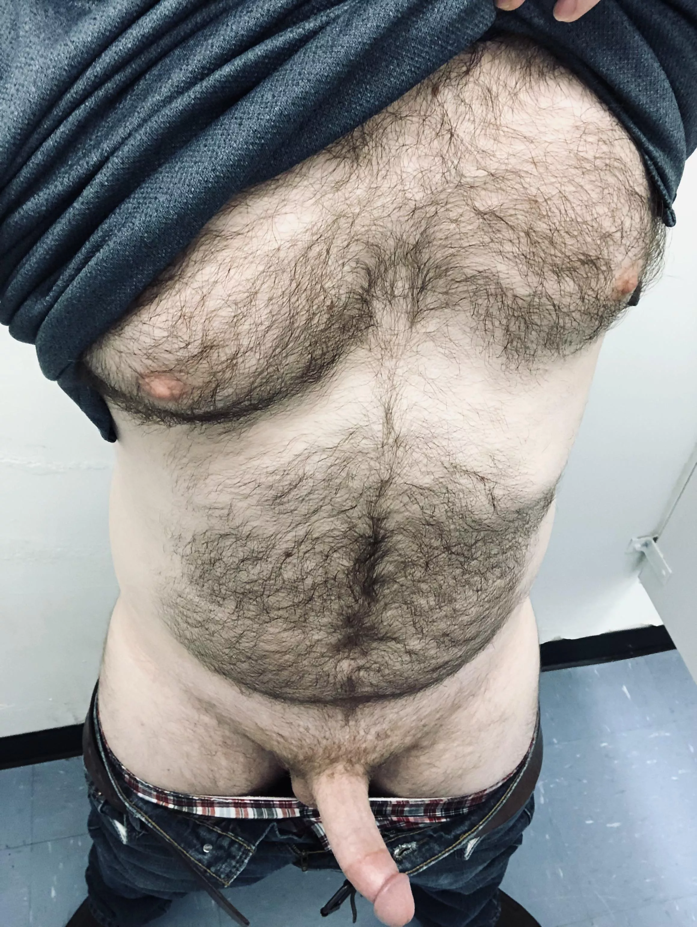 Am I hairy enough to post here?