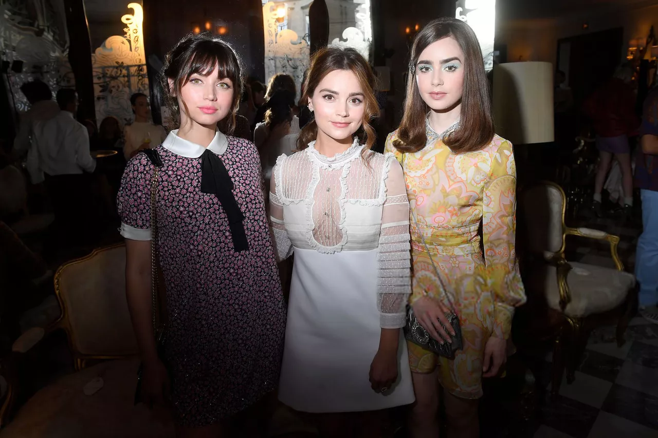 Ana, Jenna or Lily