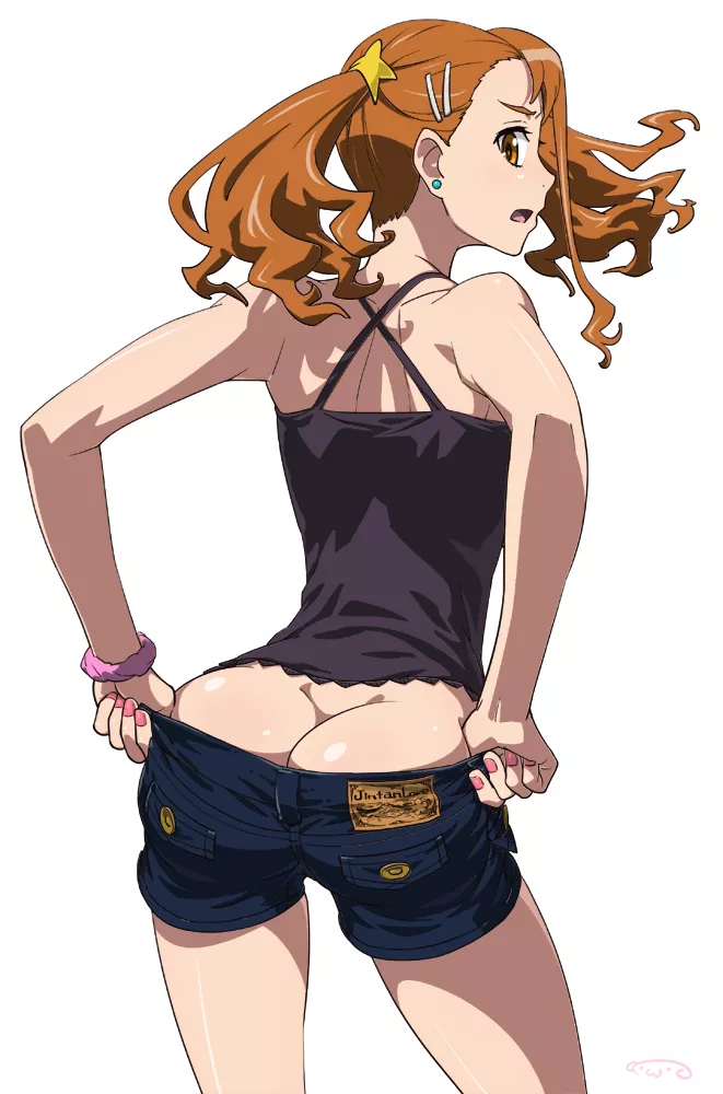 Anaru having trouble getting in them little jean shorts