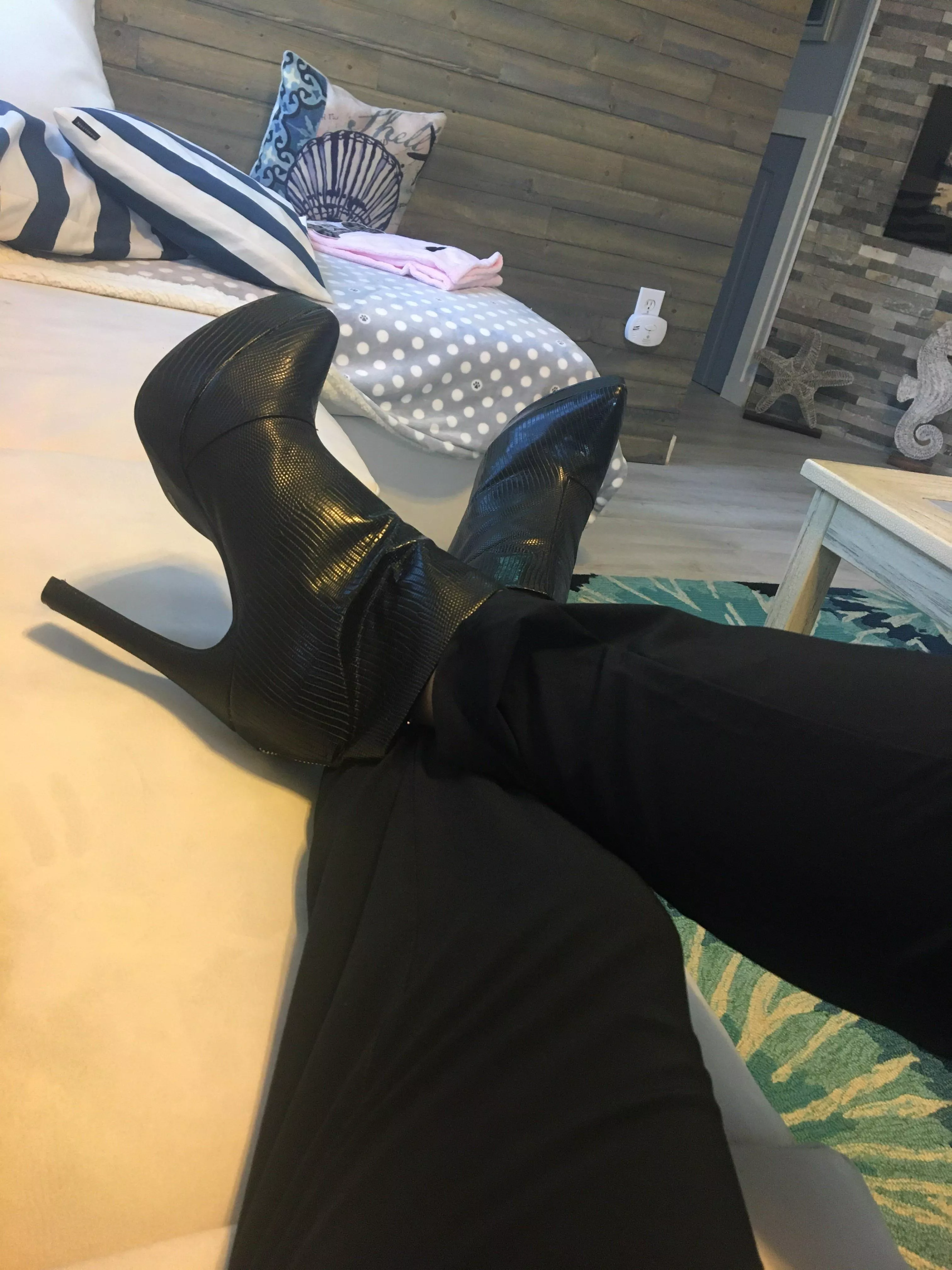 Ankle boots