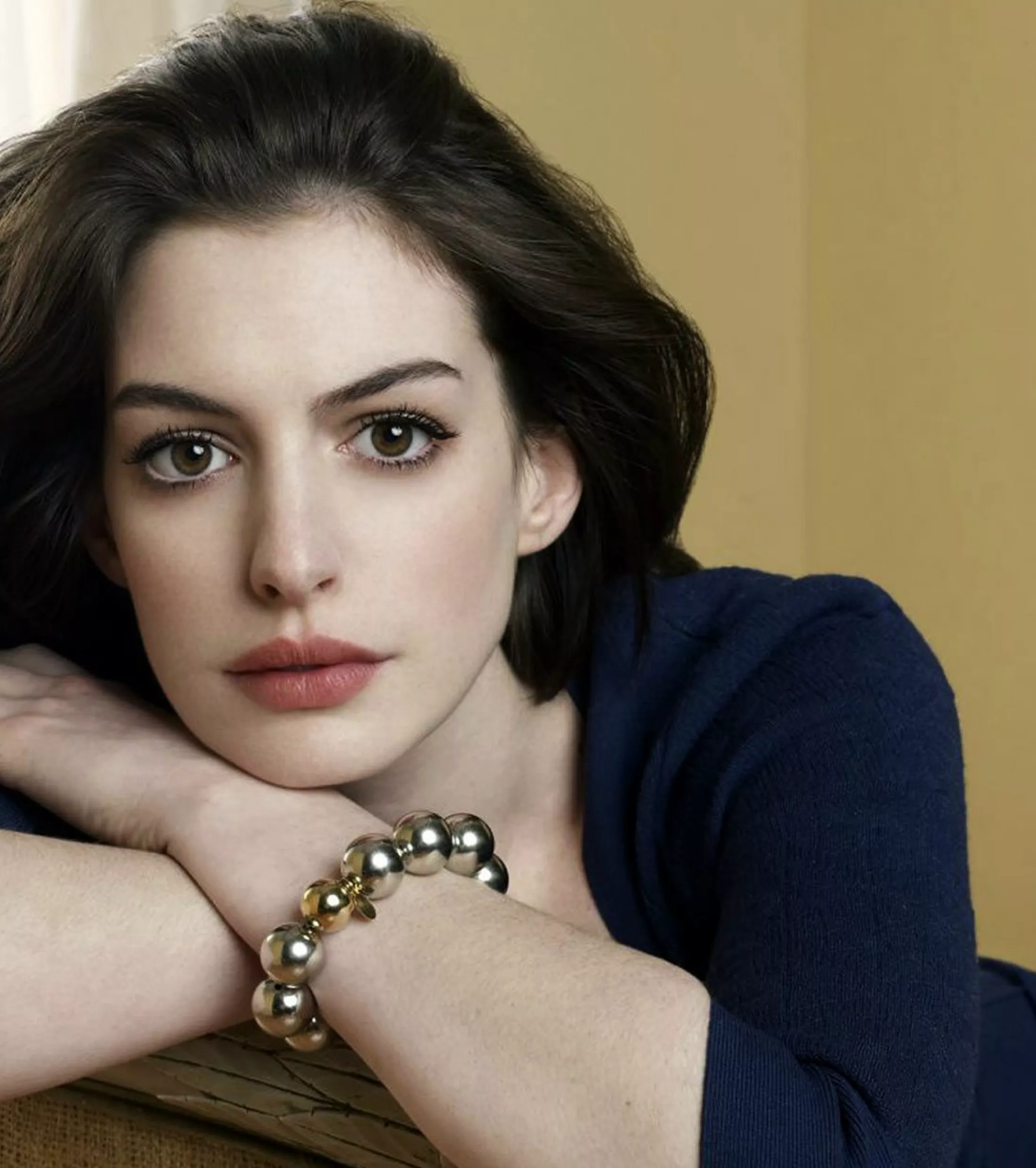 Anne Hathaway