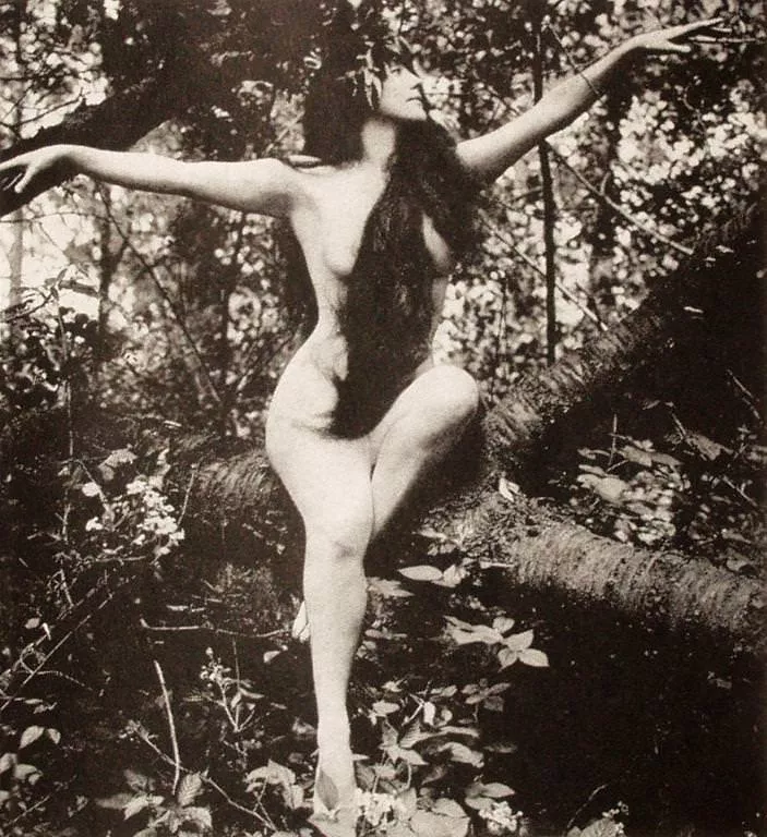 Annette Kellermann in A Daughter of the Gods, 1916