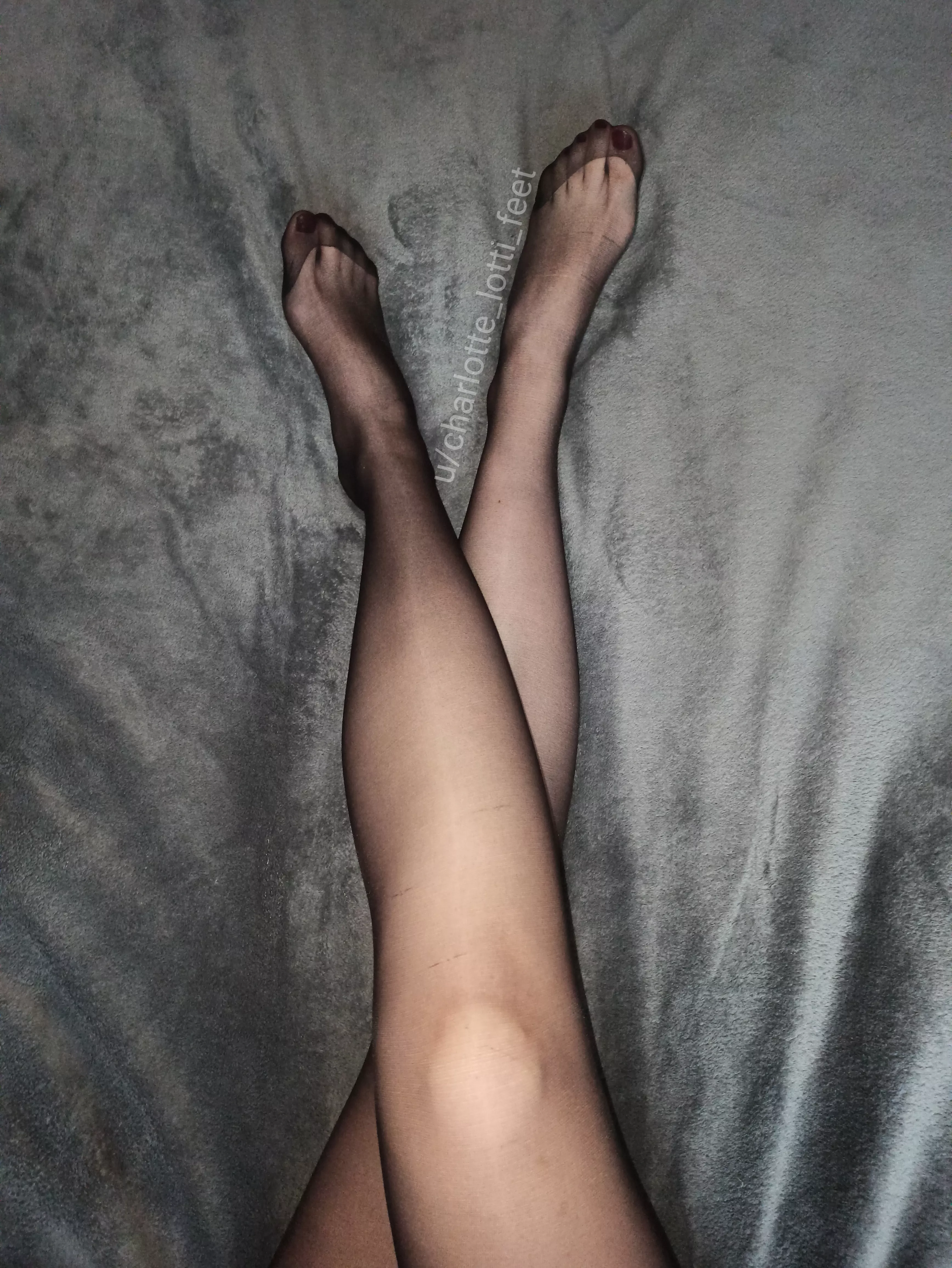 Any fans of legs in sheer pantyhose?