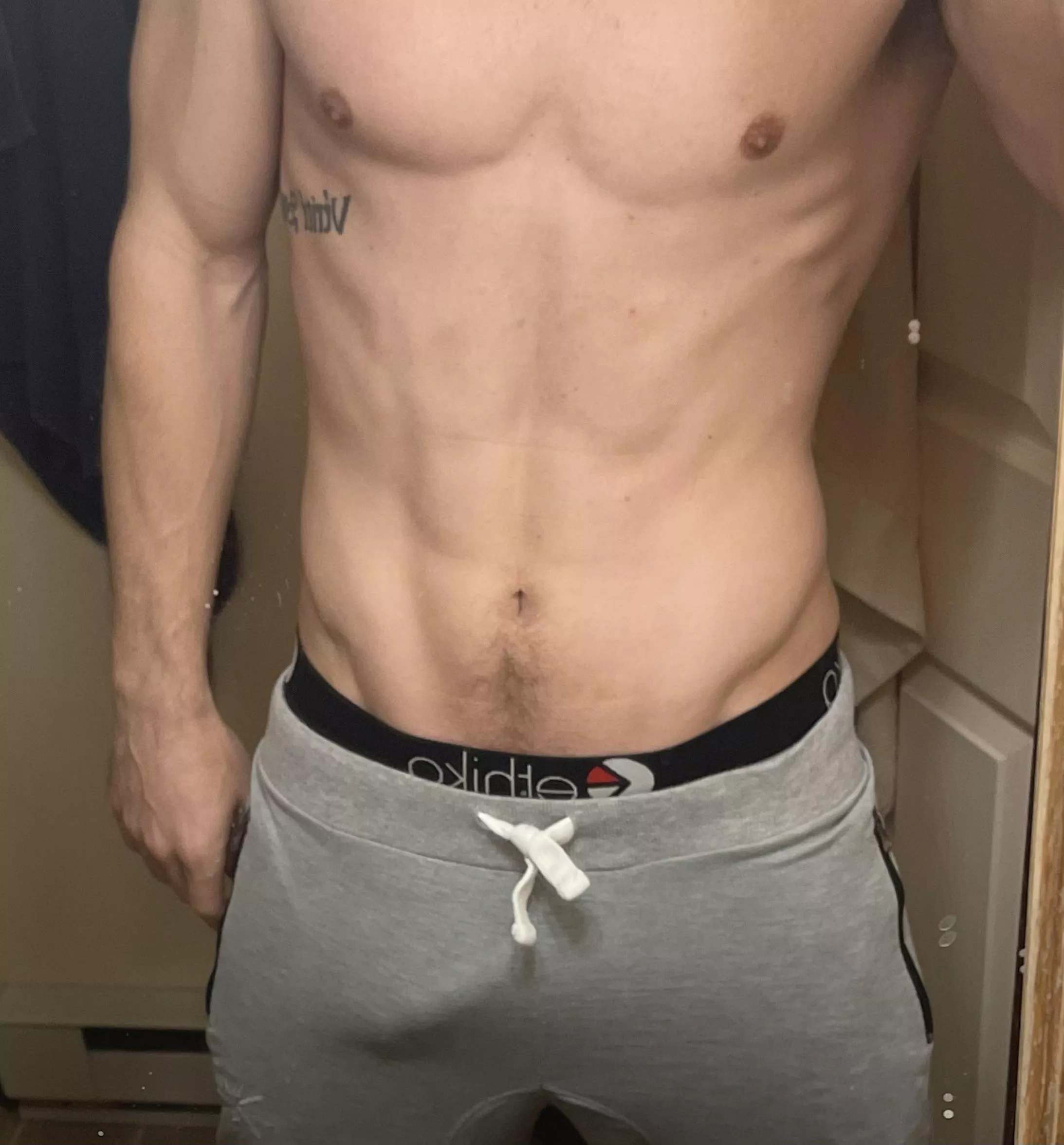 Any grey sweatpants lovers out there? 30 [M4F]