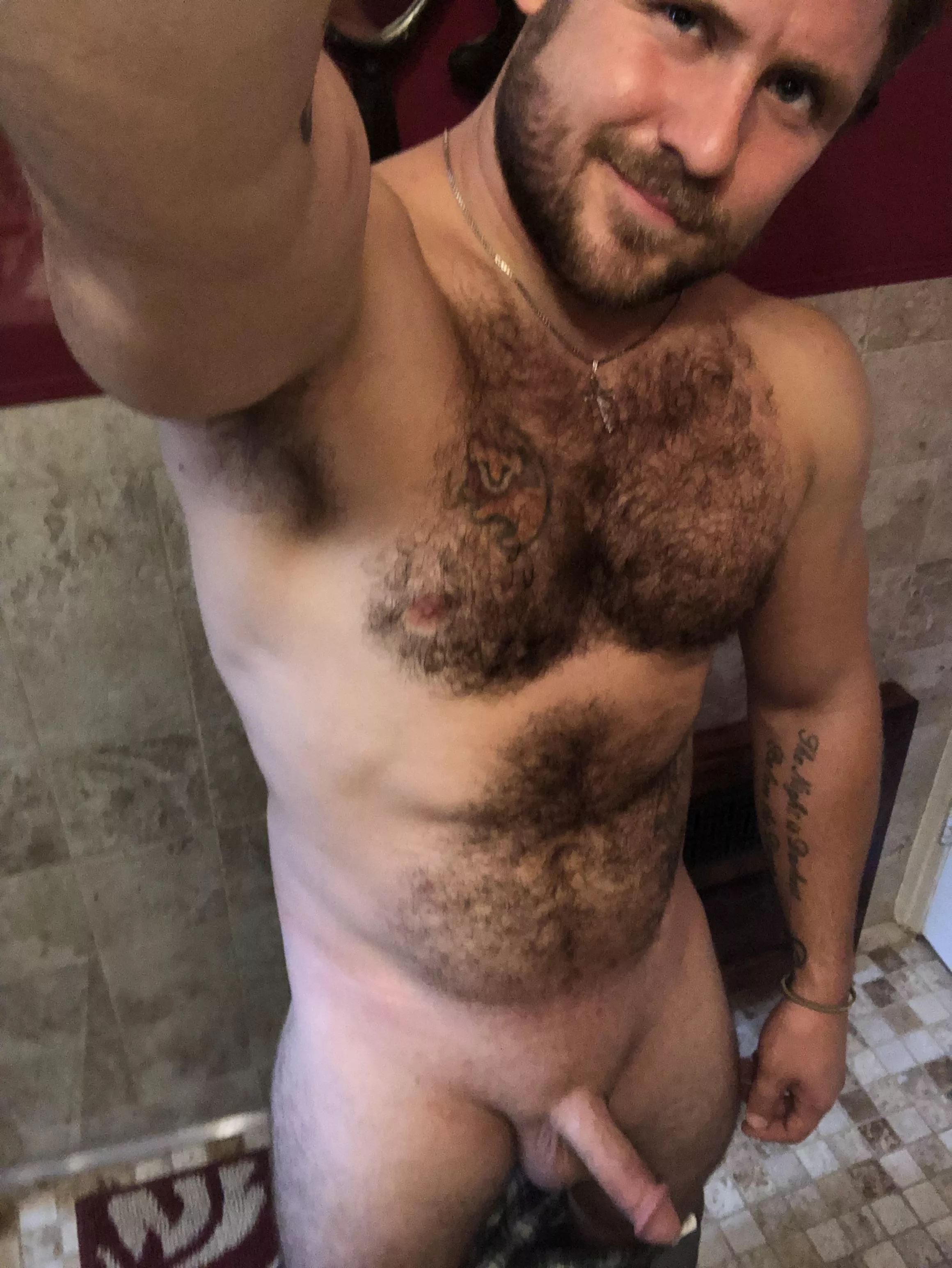 Anybody like hairy (m)en?