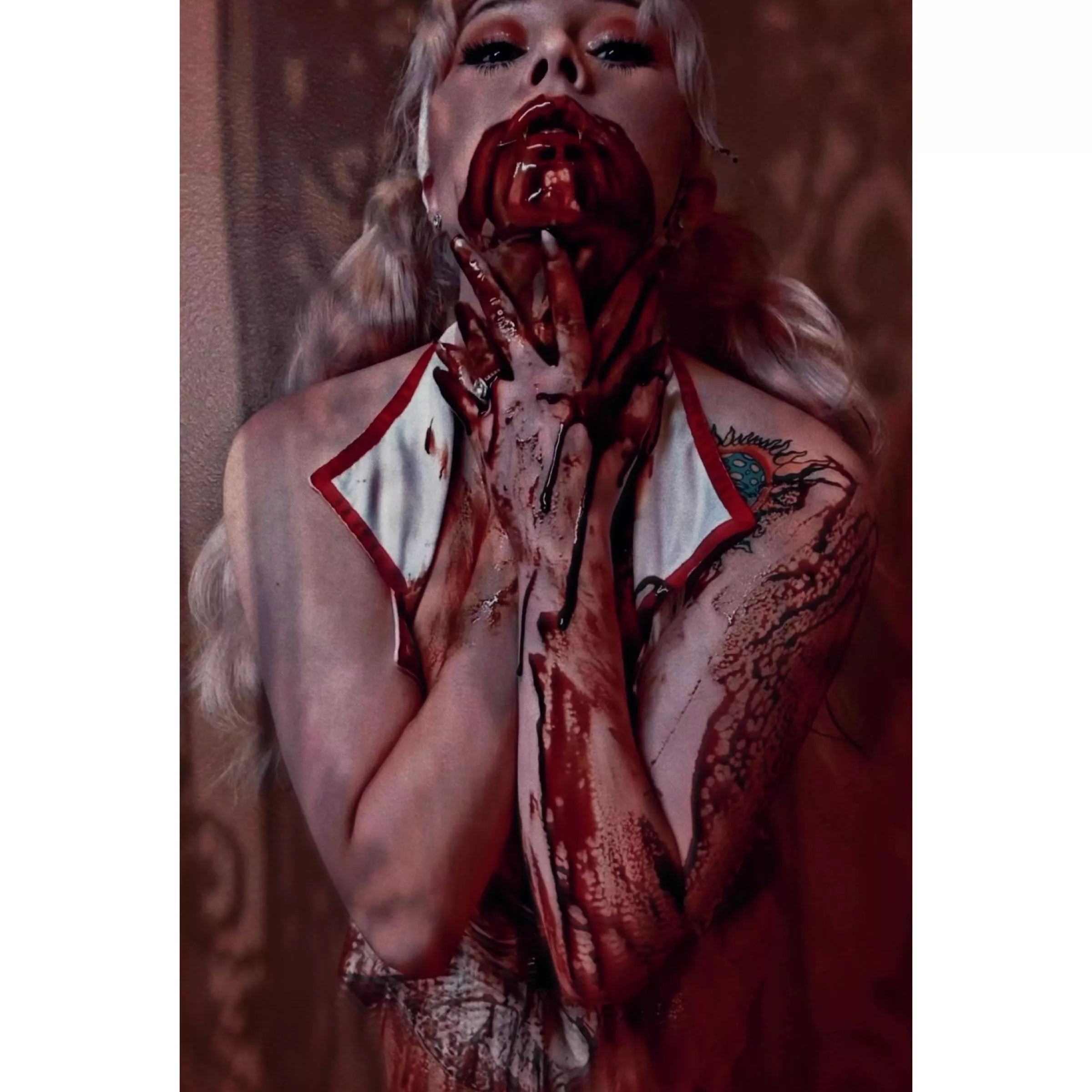 Anyone into sexy horror? I used chocolate to edit this and I’m pretty proud of my work🥲